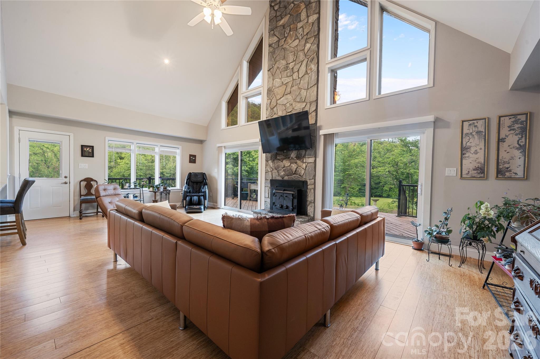 6029 Mulberry Church Road — Lenoir