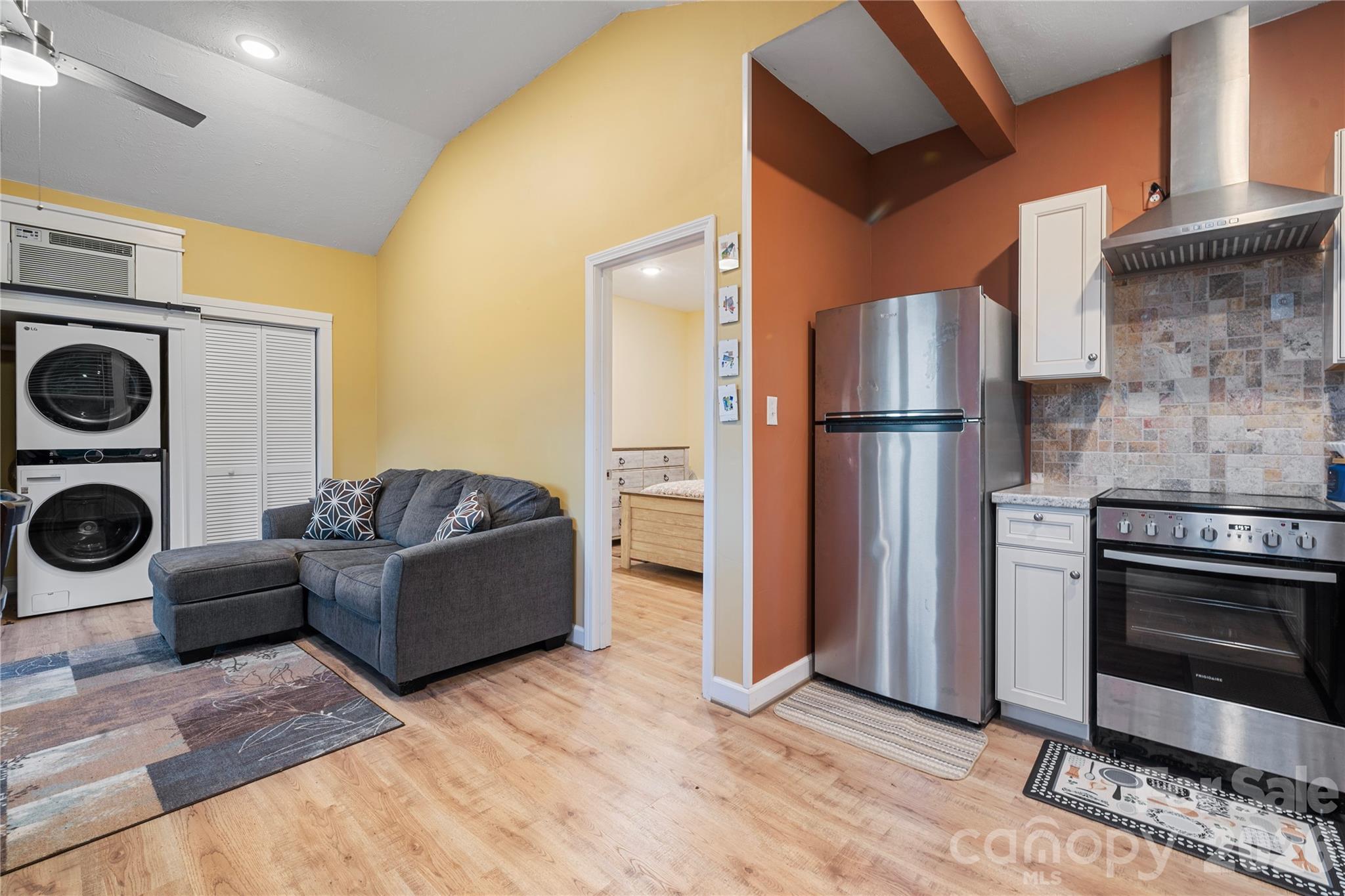 6029 Mulberry Church Road — Lenoir