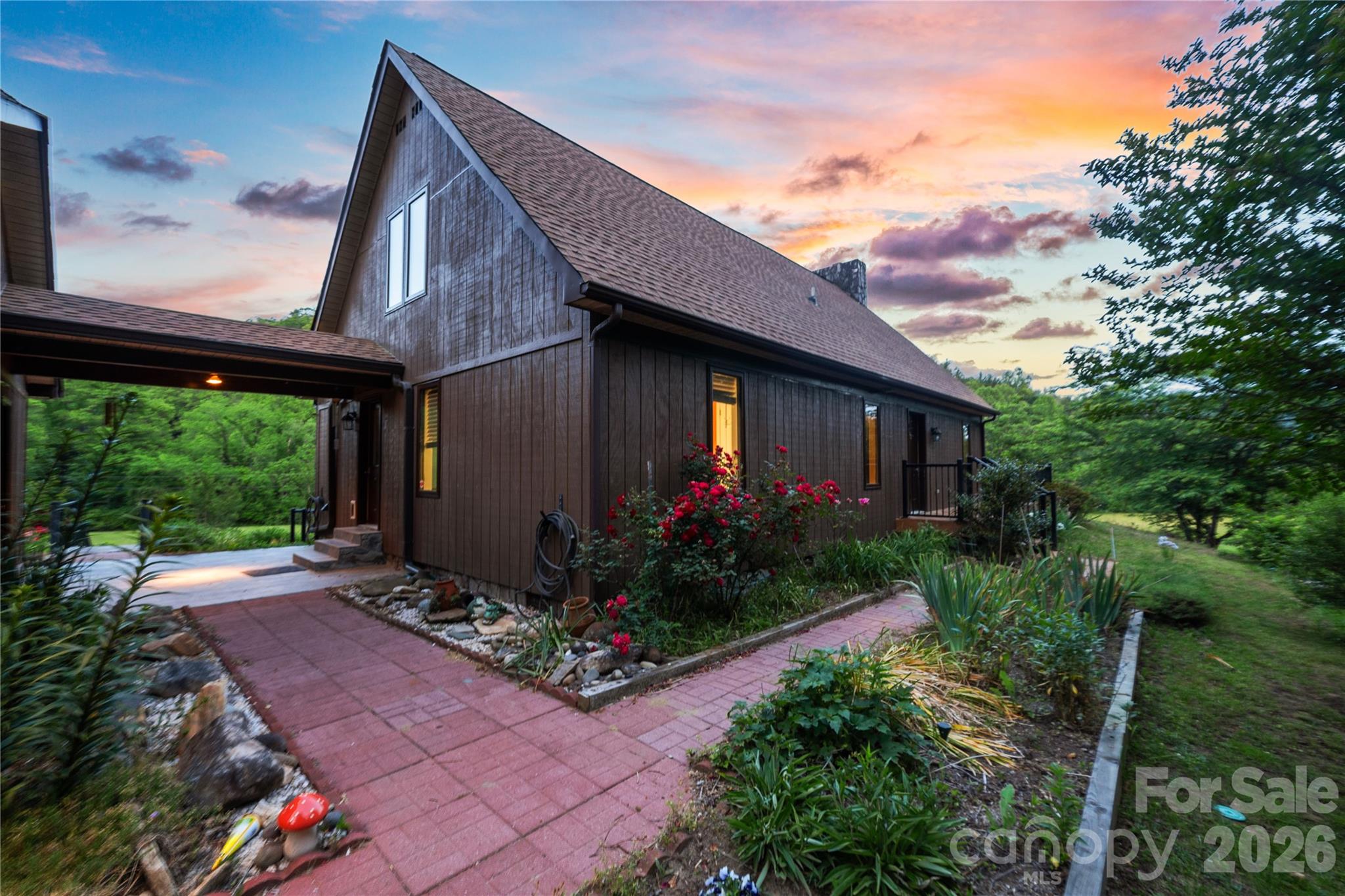6029 Mulberry Church Road — Lenoir
