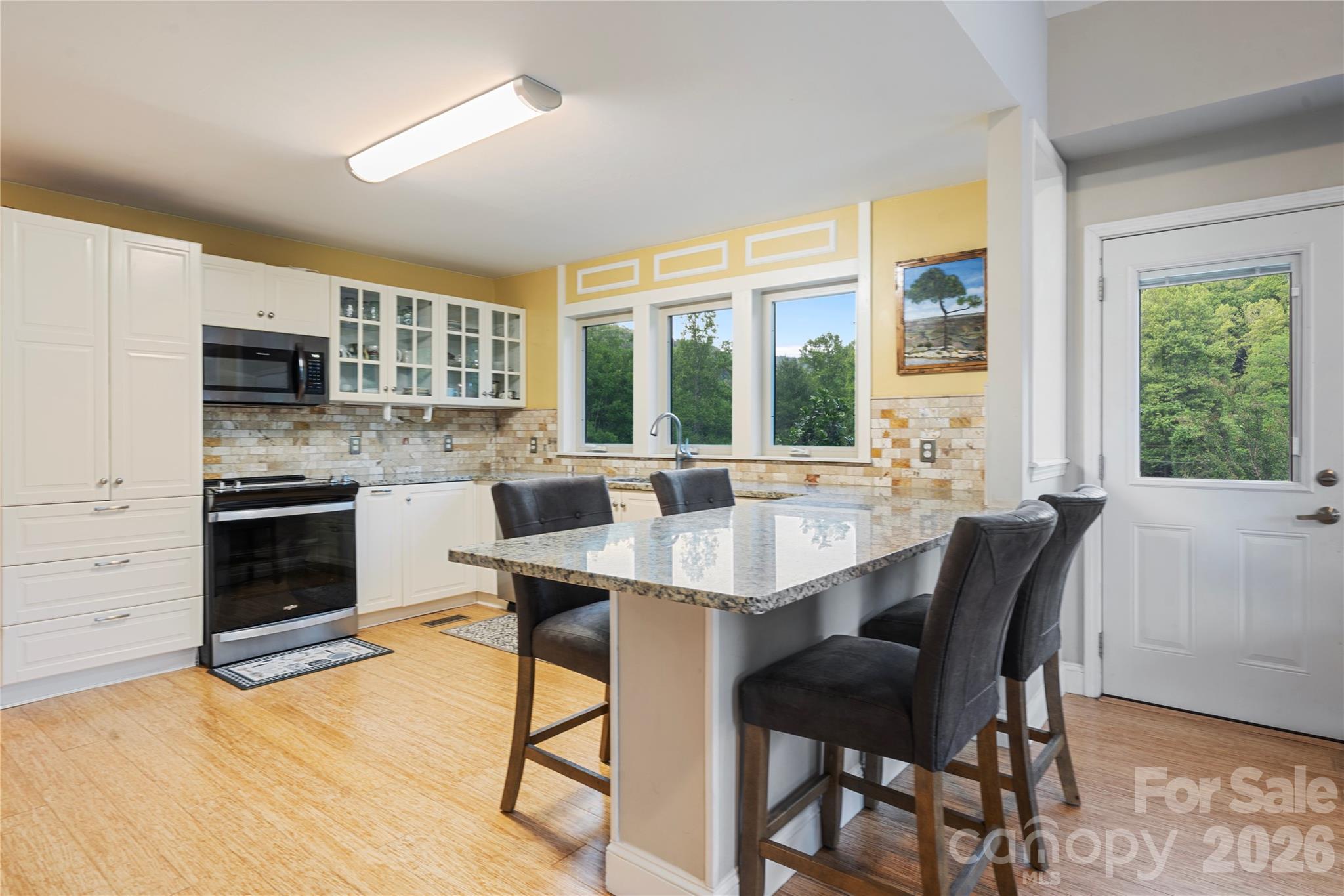 6029 Mulberry Church Road — Lenoir