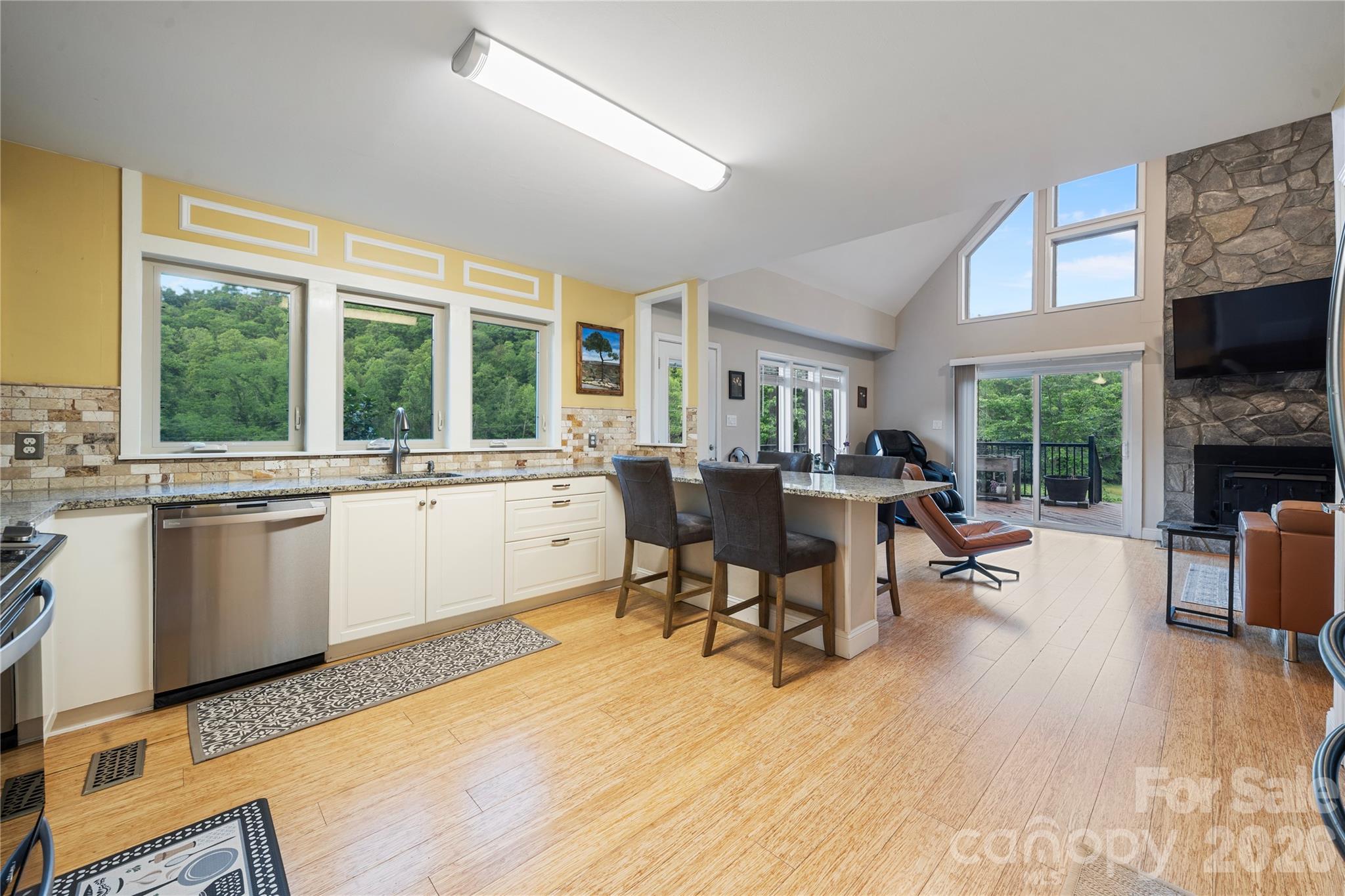6029 Mulberry Church Road — Lenoir