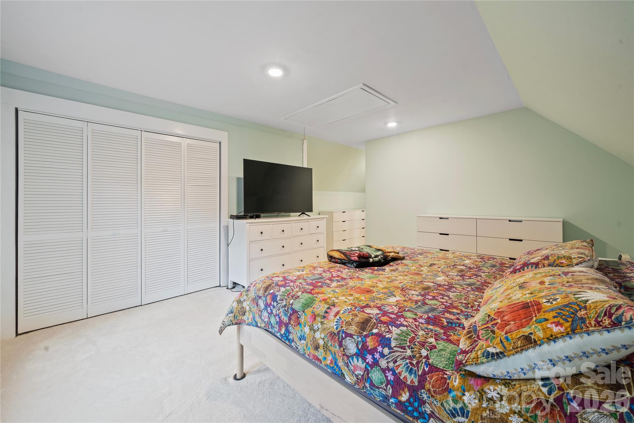 6029 Mulberry Church Road — Lenoir