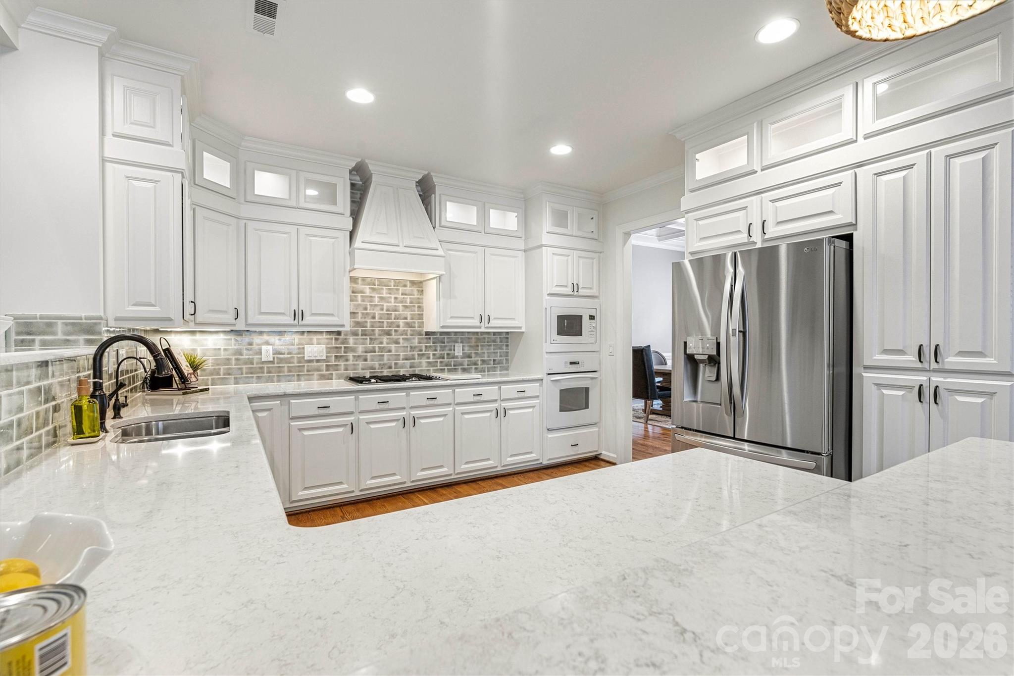 5028 Foxbriar Trail — Charlotte