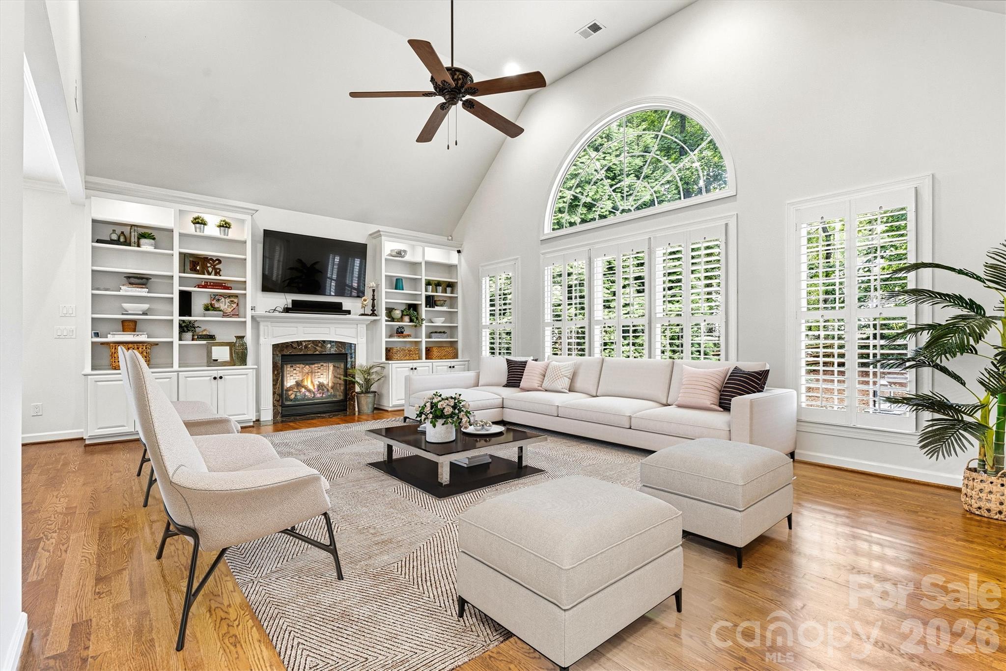 5028 Foxbriar Trail — Charlotte