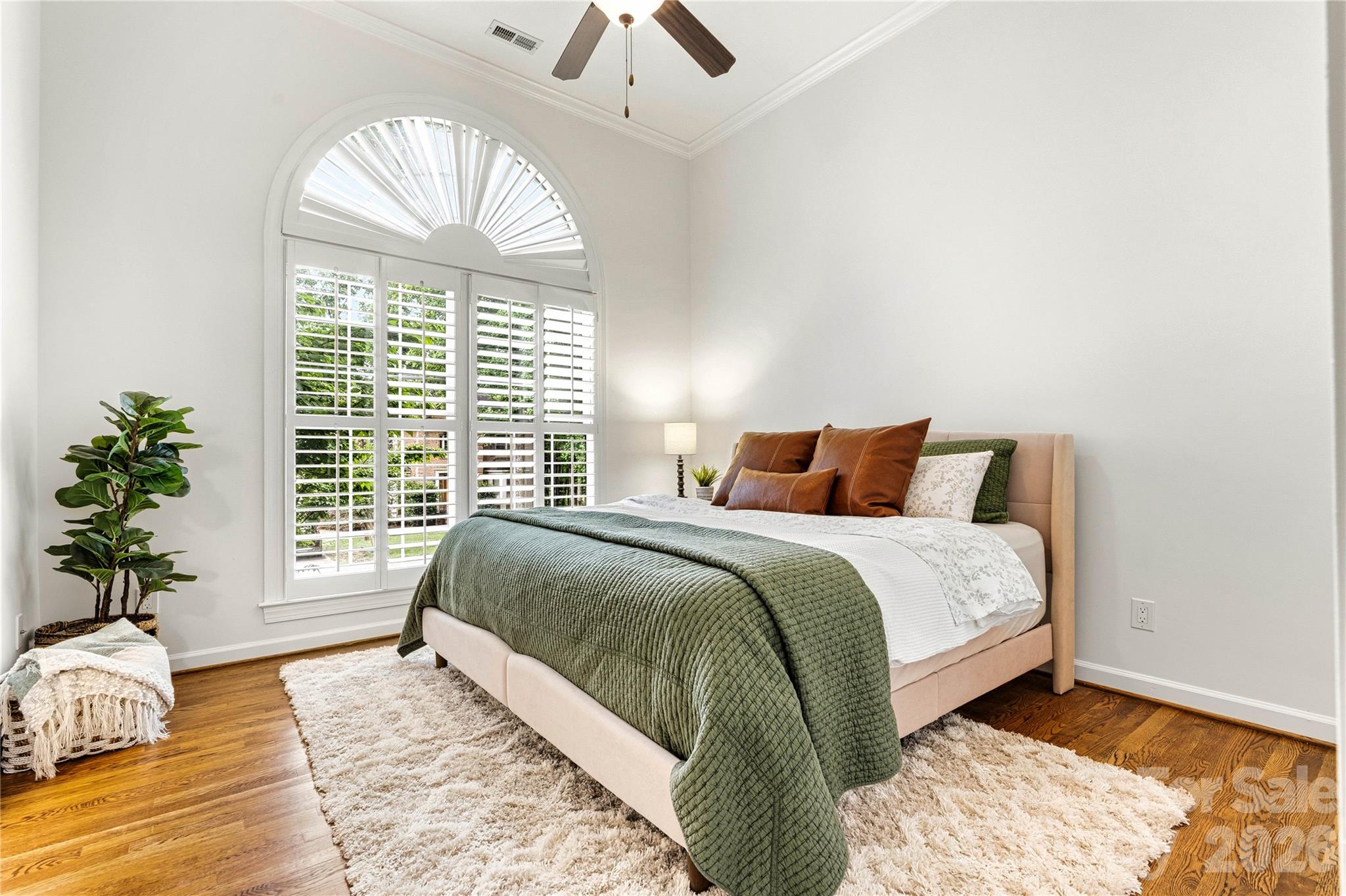 5028 Foxbriar Trail — Charlotte