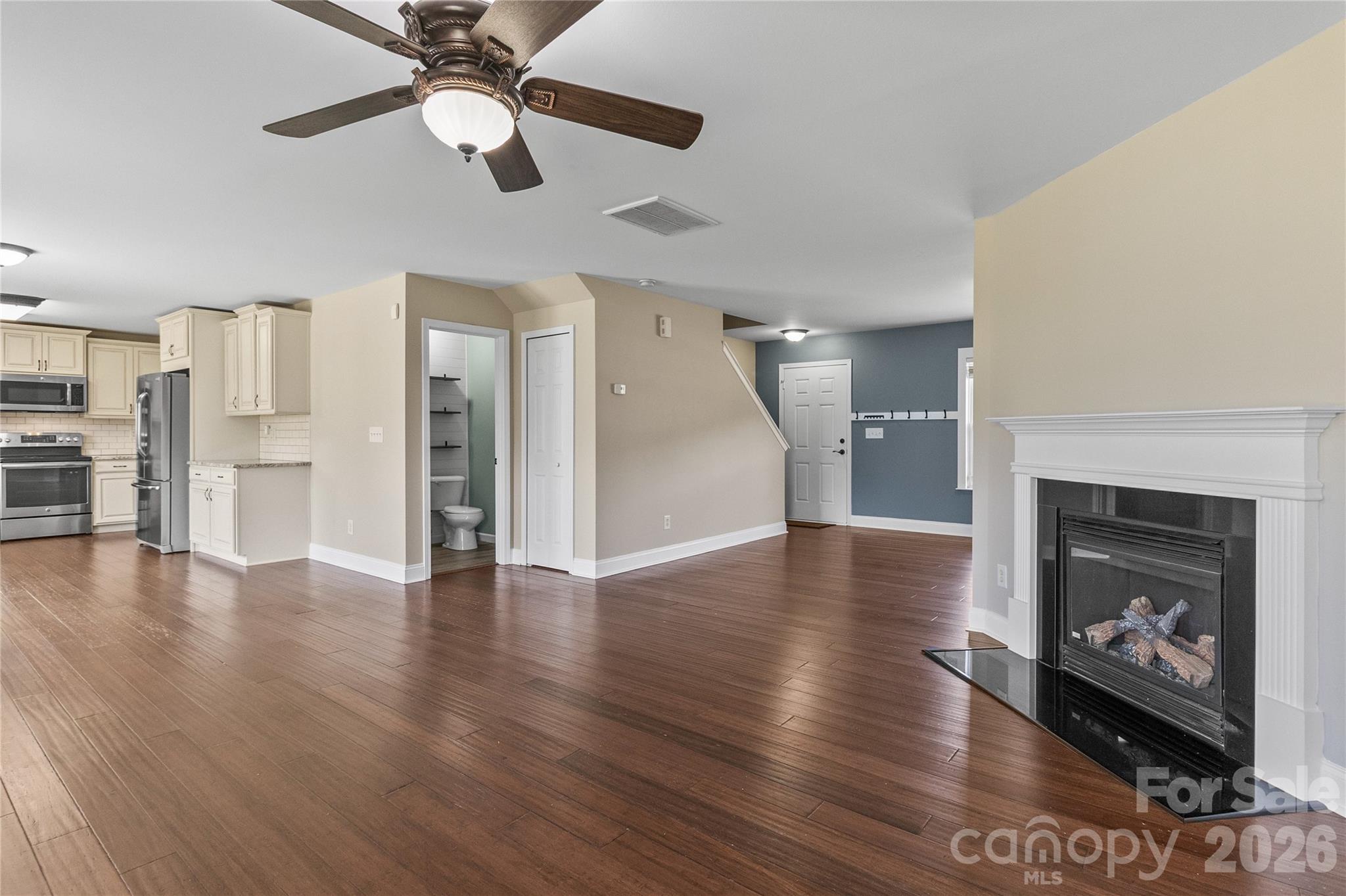 1507 Cold Creek Place — Huntersville