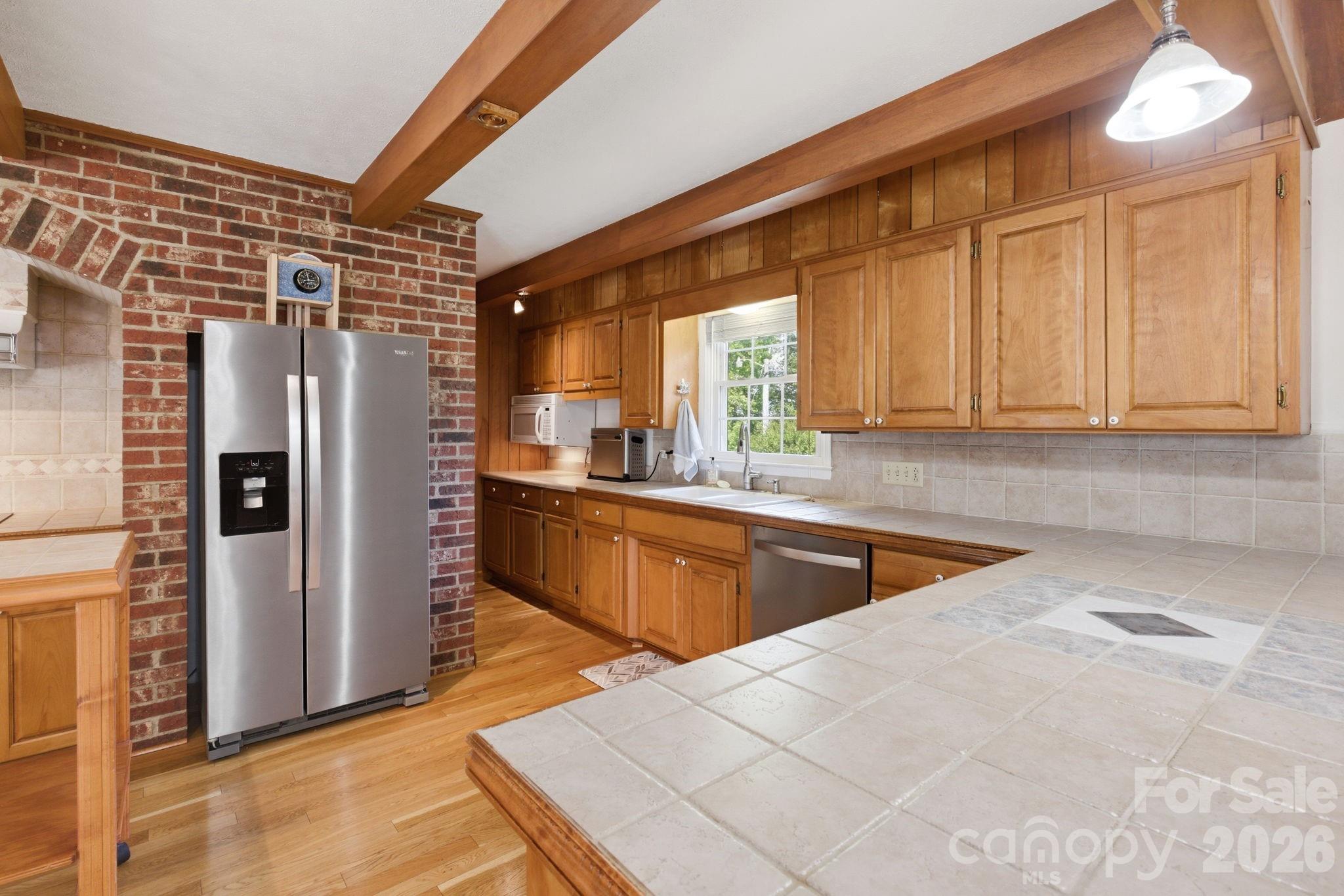912 Briggs Street NW — Valdese