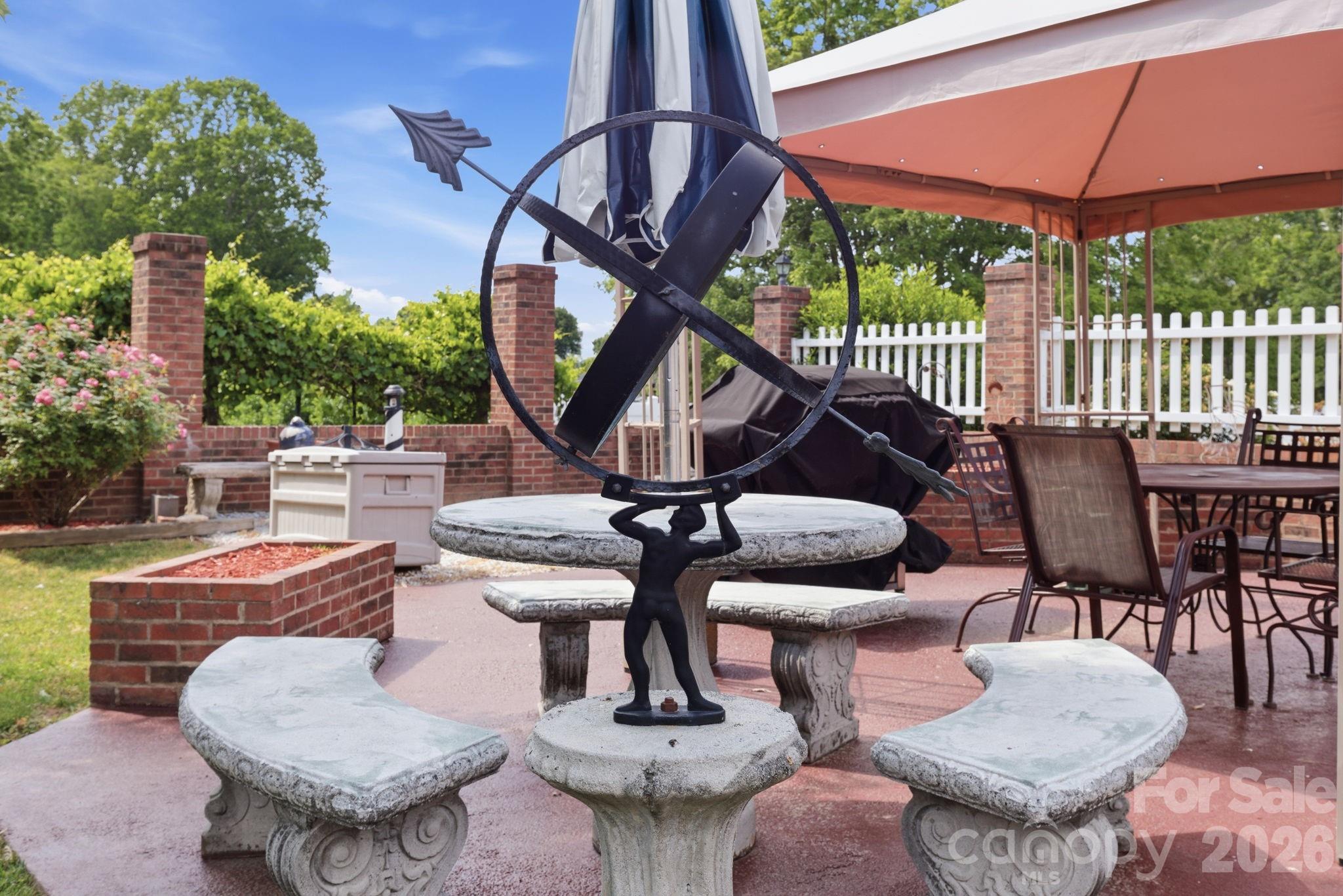 912 Briggs Street NW — Valdese