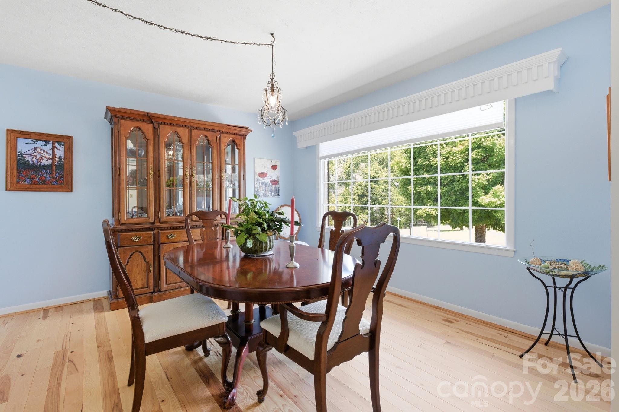 912 Briggs Street NW — Valdese