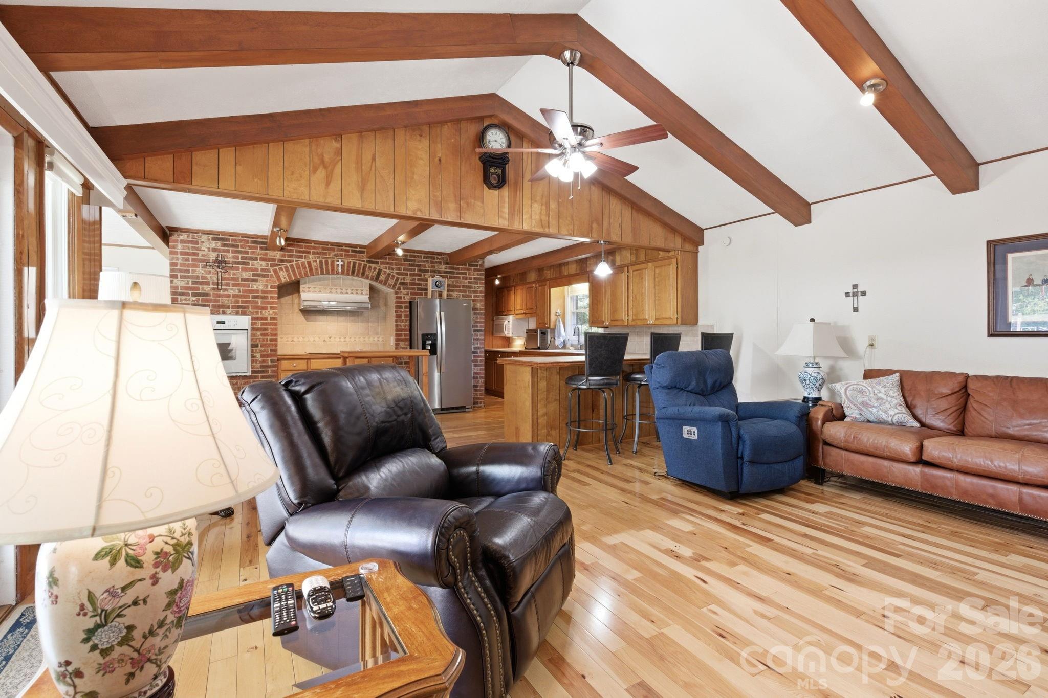 912 Briggs Street NW — Valdese