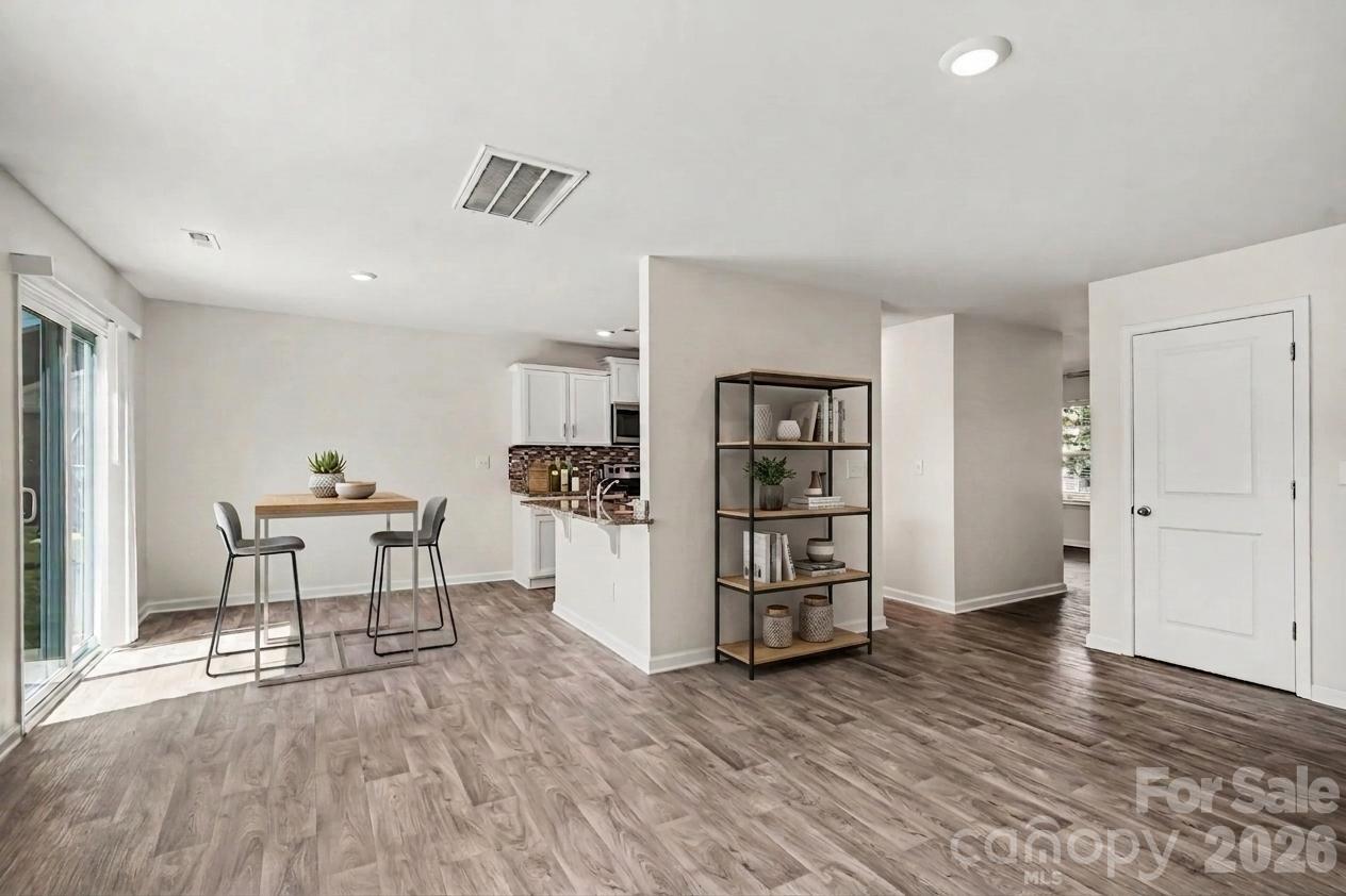2727 Waybrook Drive — Dallas