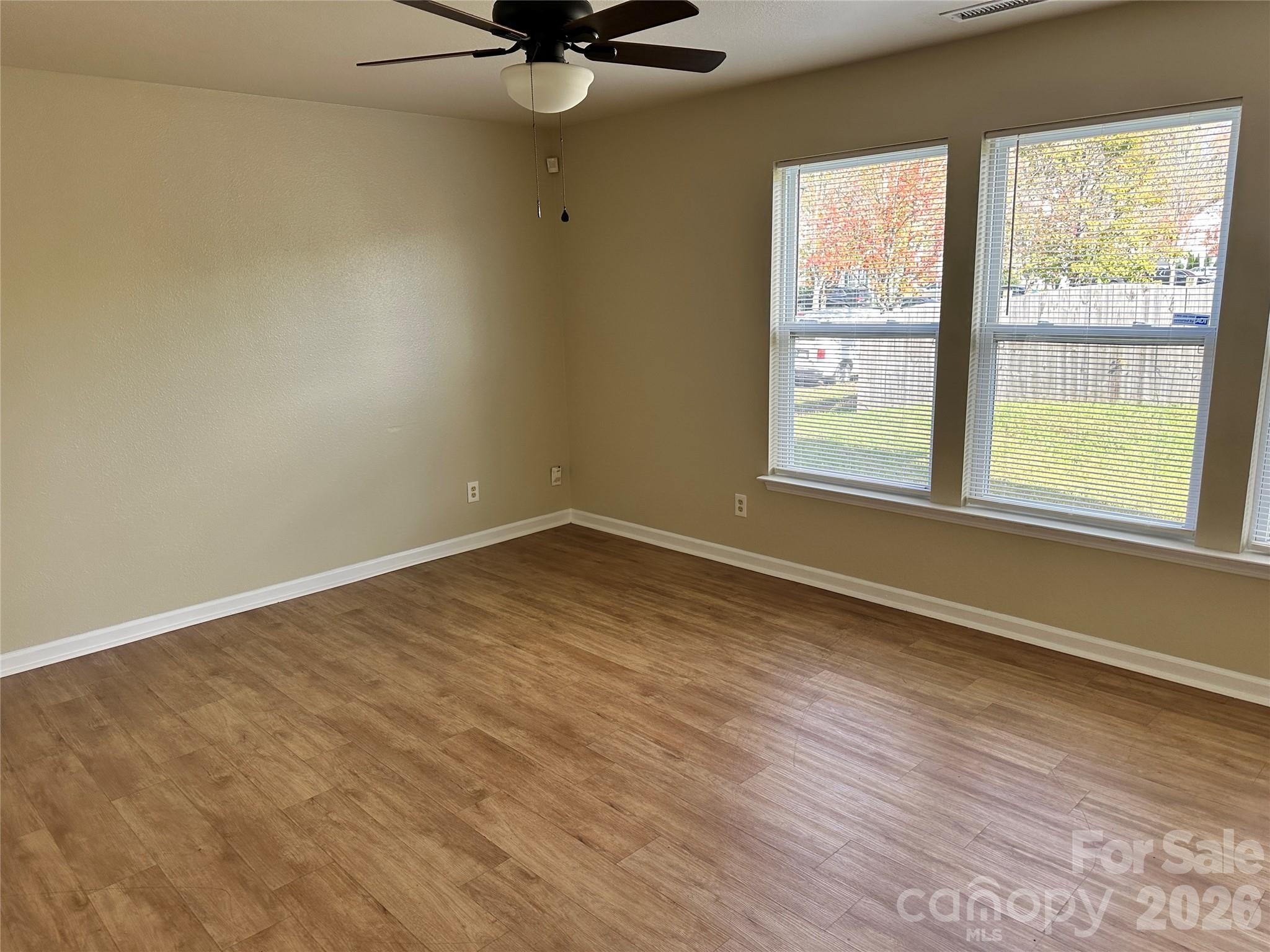 3042 Meadow Knoll Drive — Charlotte