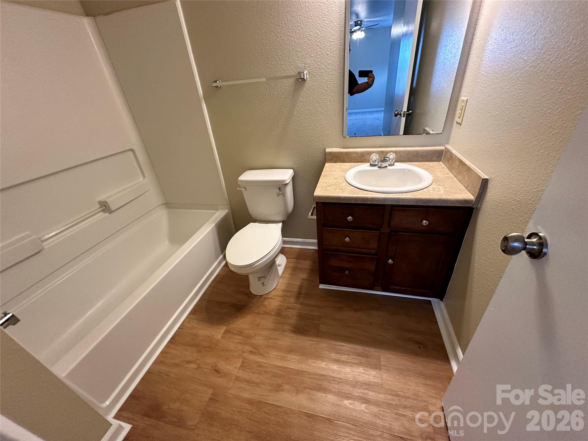 3042 Meadow Knoll Drive — Charlotte