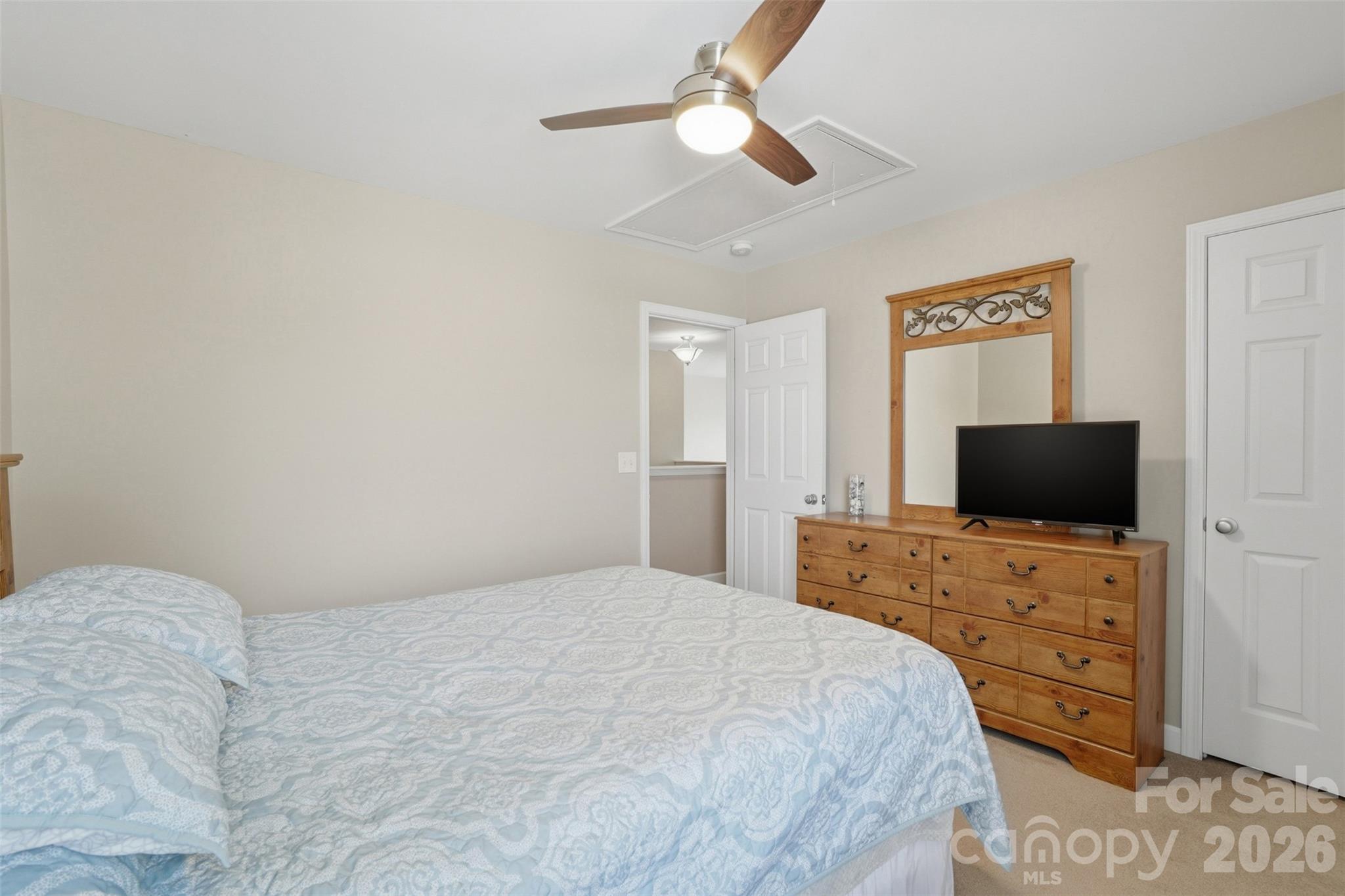 1464 Moss Creek Drive — Harrisburg