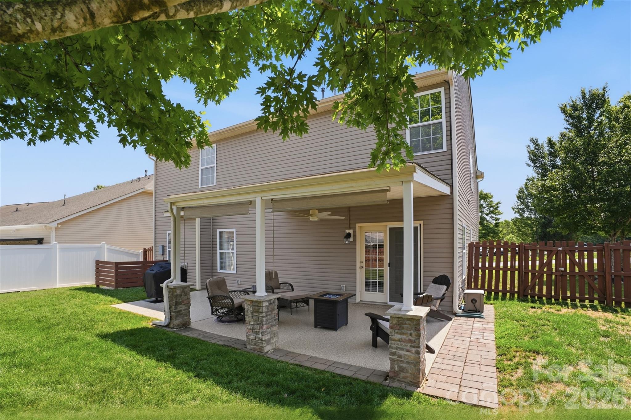 1464 Moss Creek Drive — Harrisburg