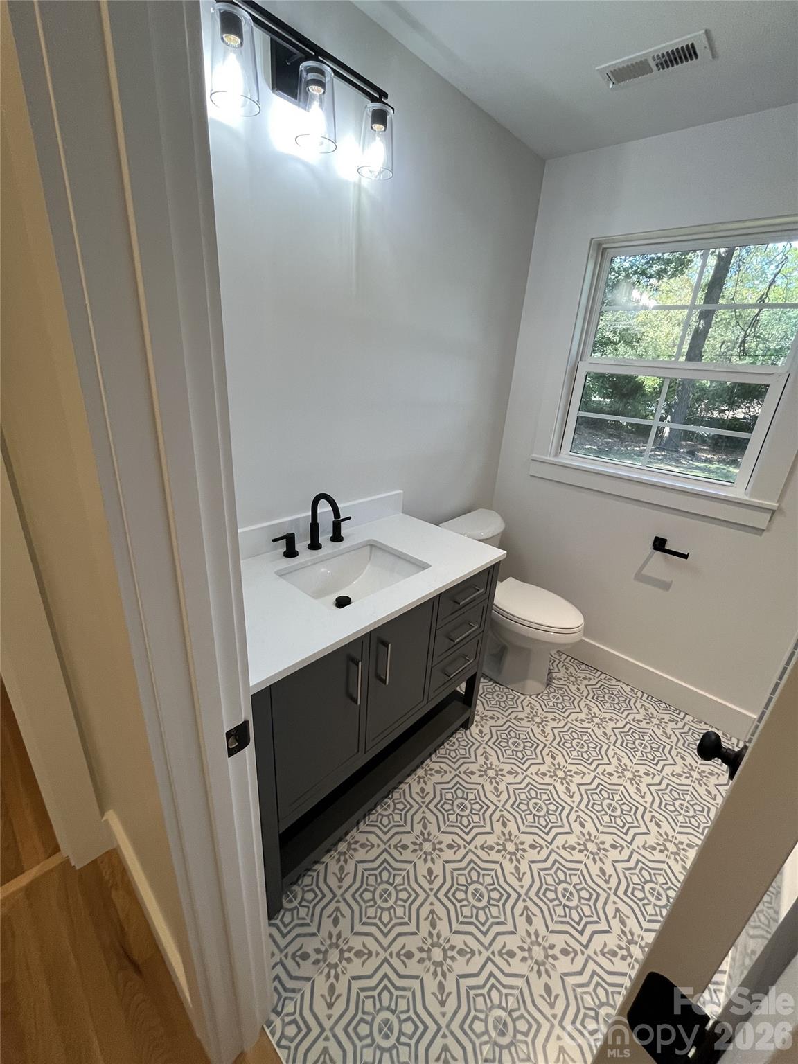 508 Olin Drive — Waxhaw