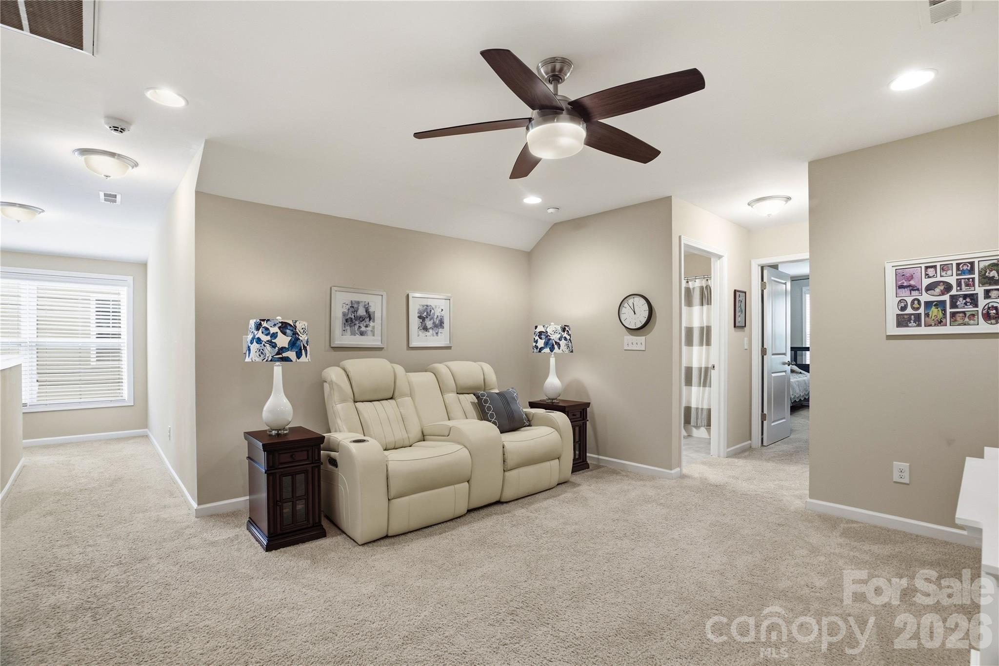 2444 Seagull Drive — Denver