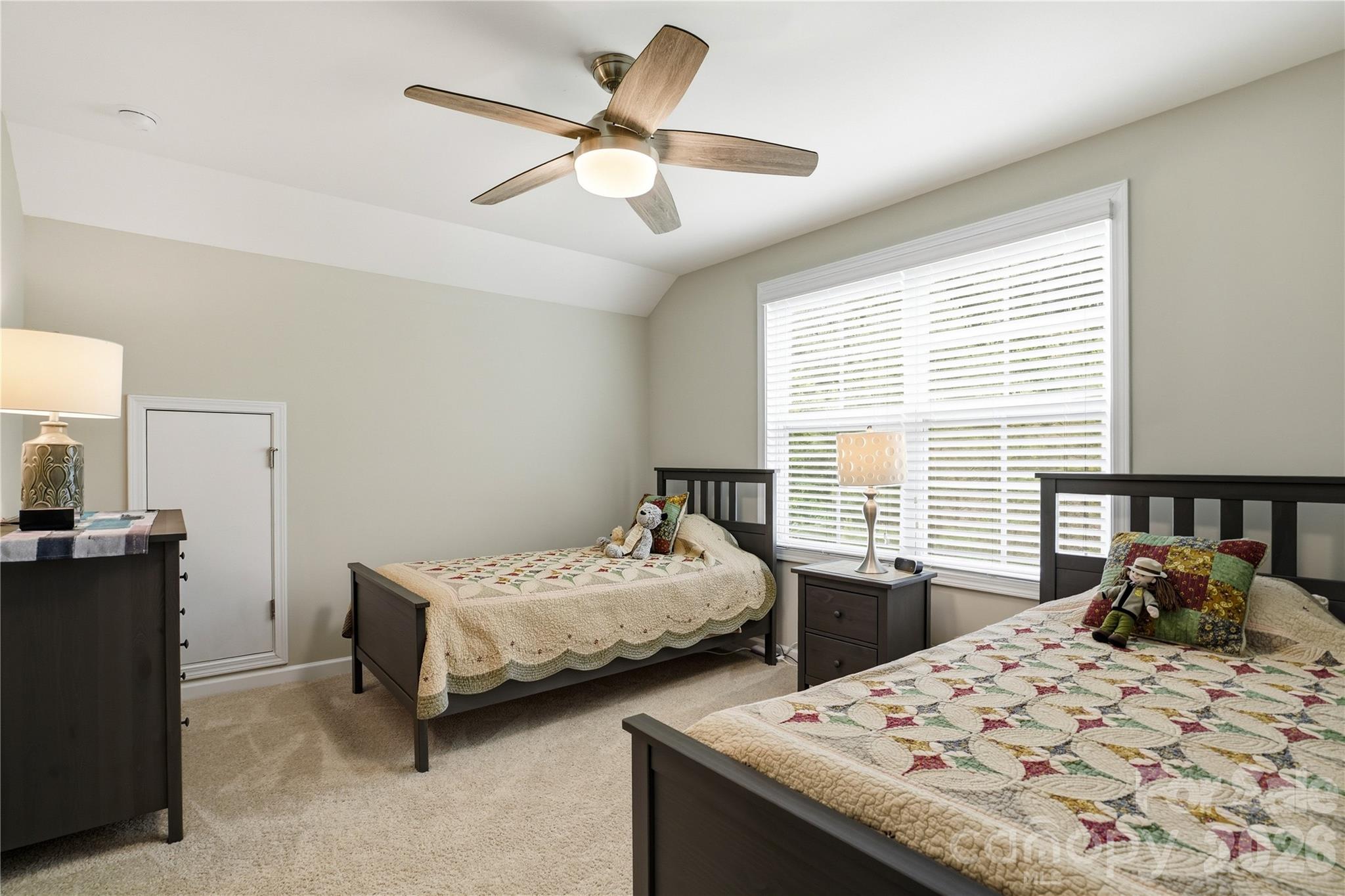 2444 Seagull Drive — Denver
