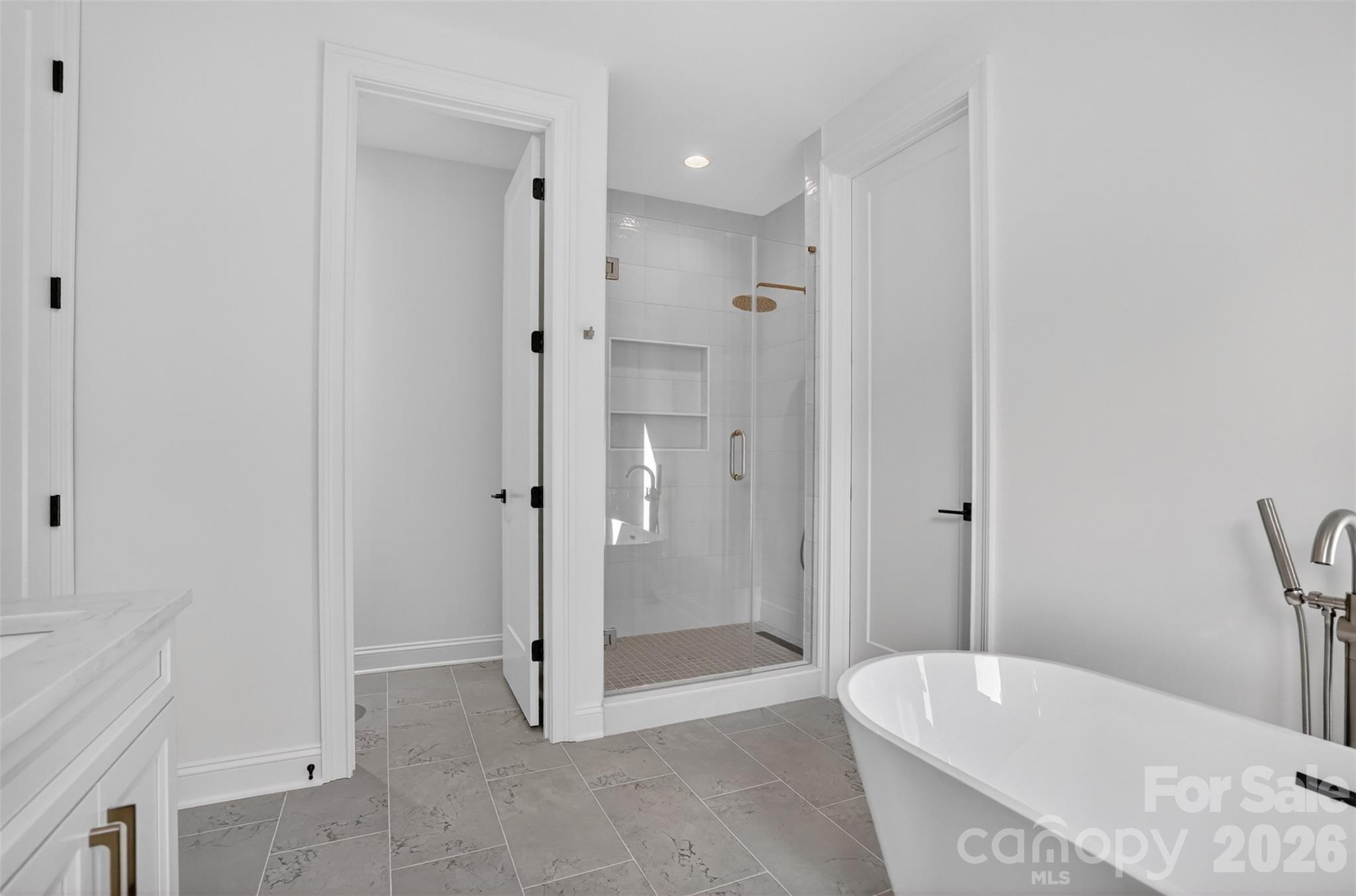 417 W Cama Street — Charlotte
