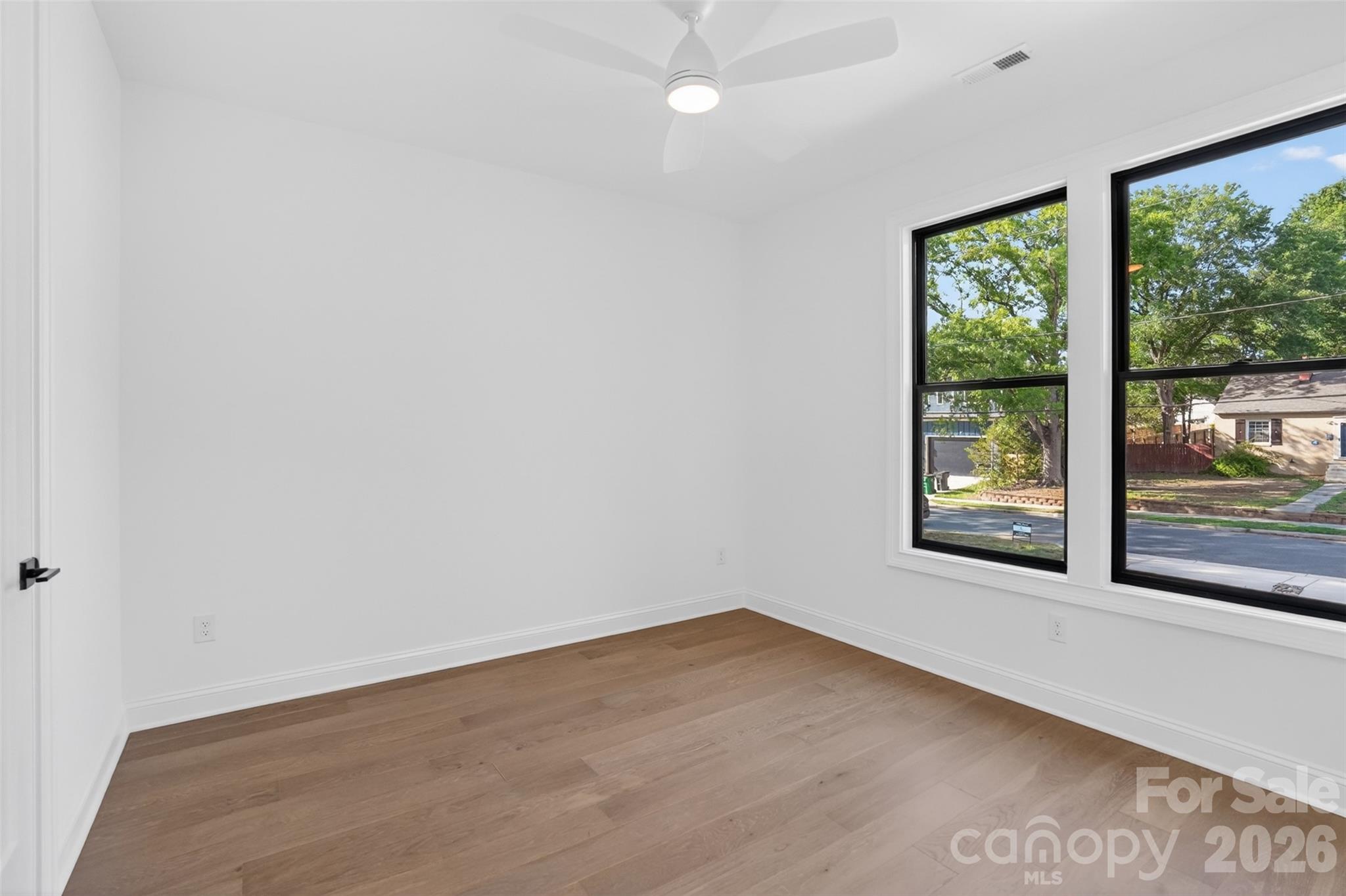 417 W Cama Street — Charlotte