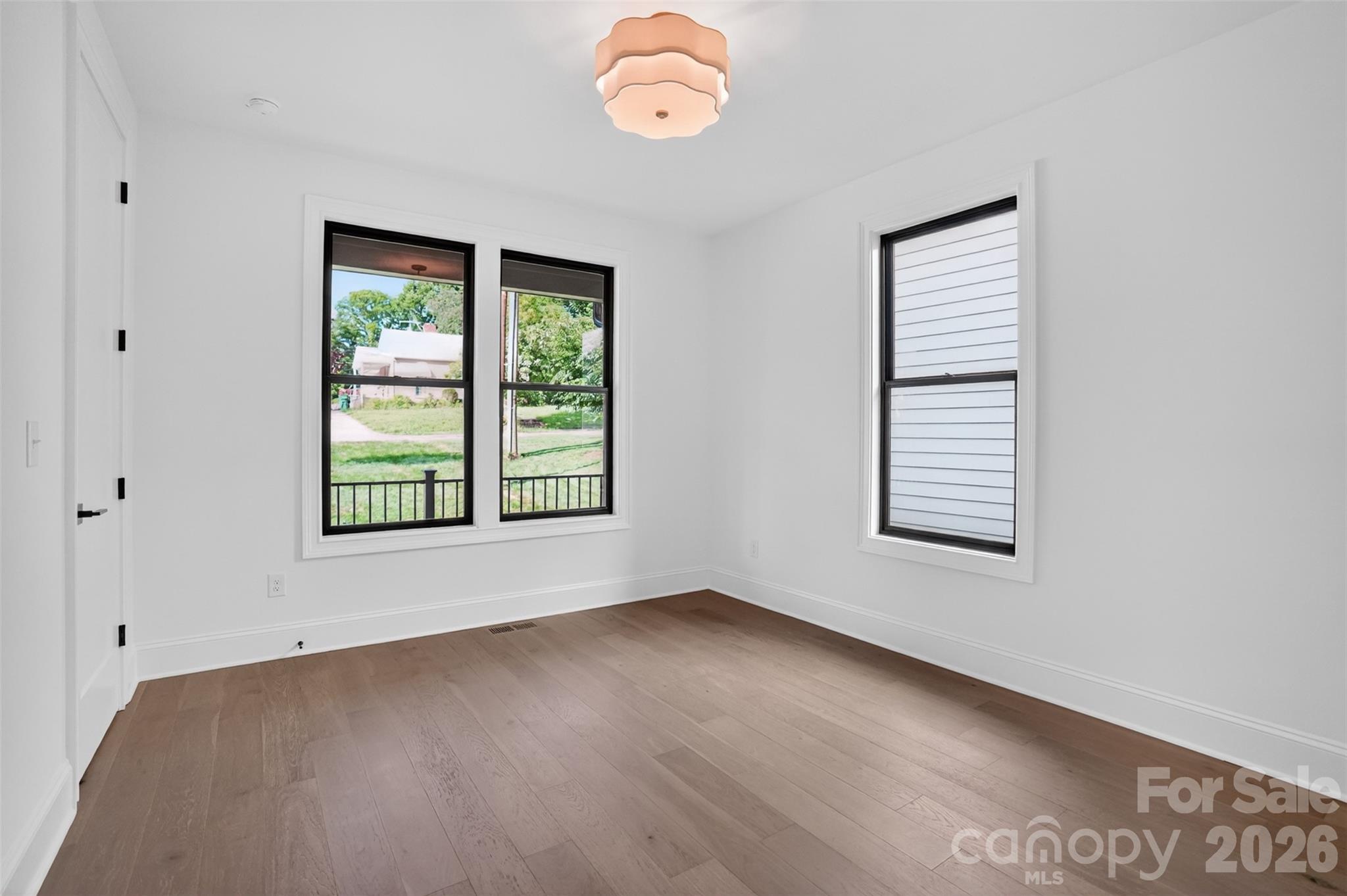 417 W Cama Street — Charlotte