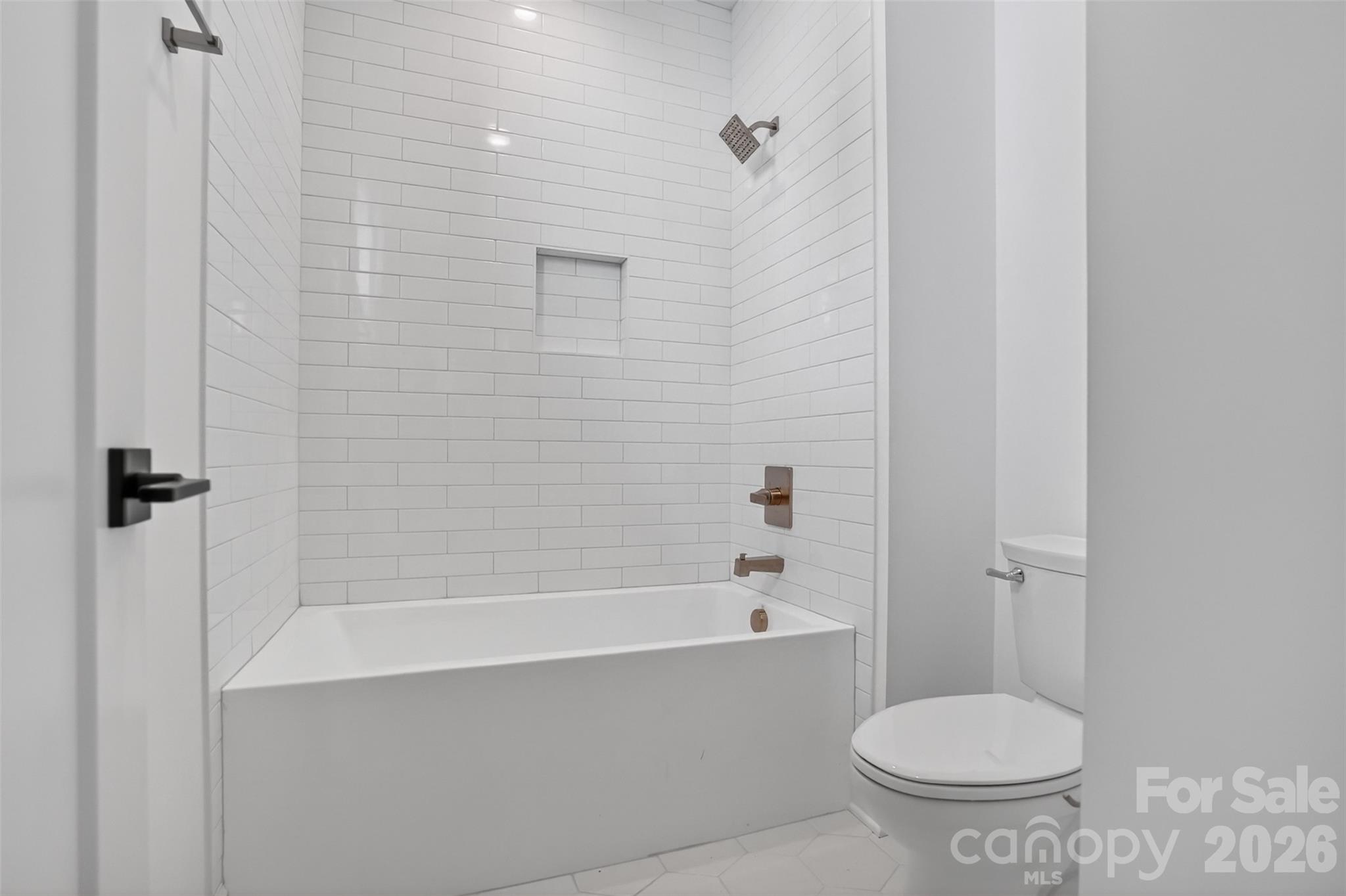 417 W Cama Street — Charlotte
