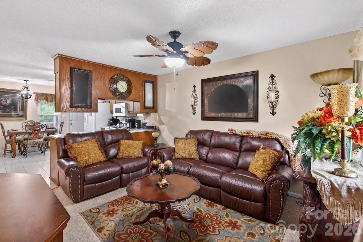 634 Hillcrest Drive #6 — Shelby