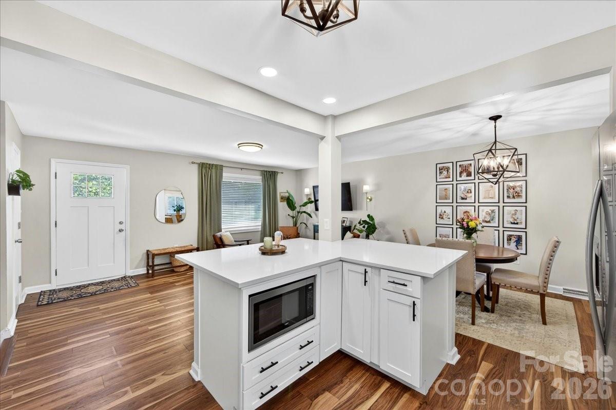 5907 Bluebonnet Road — Charlotte