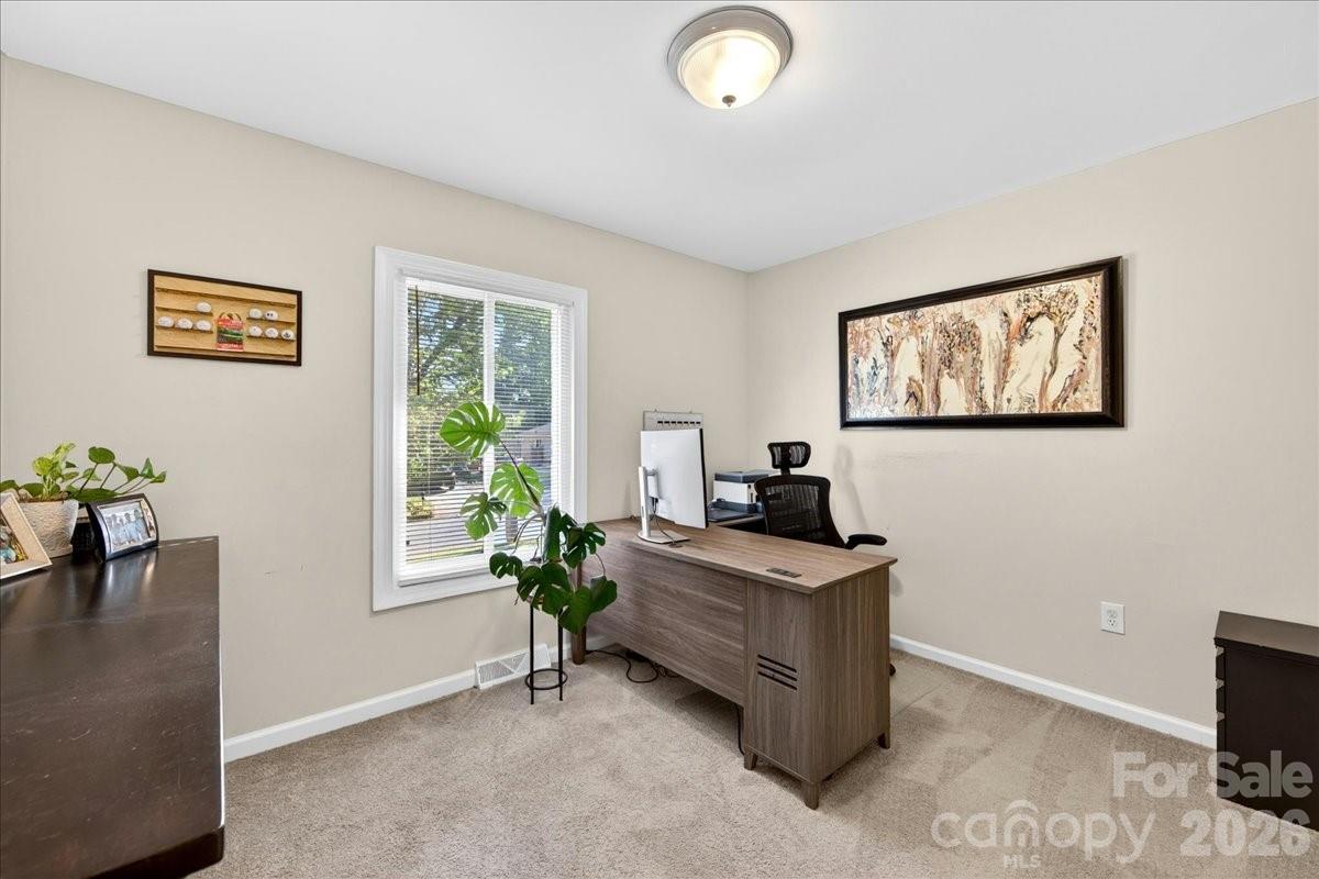 5907 Bluebonnet Road — Charlotte