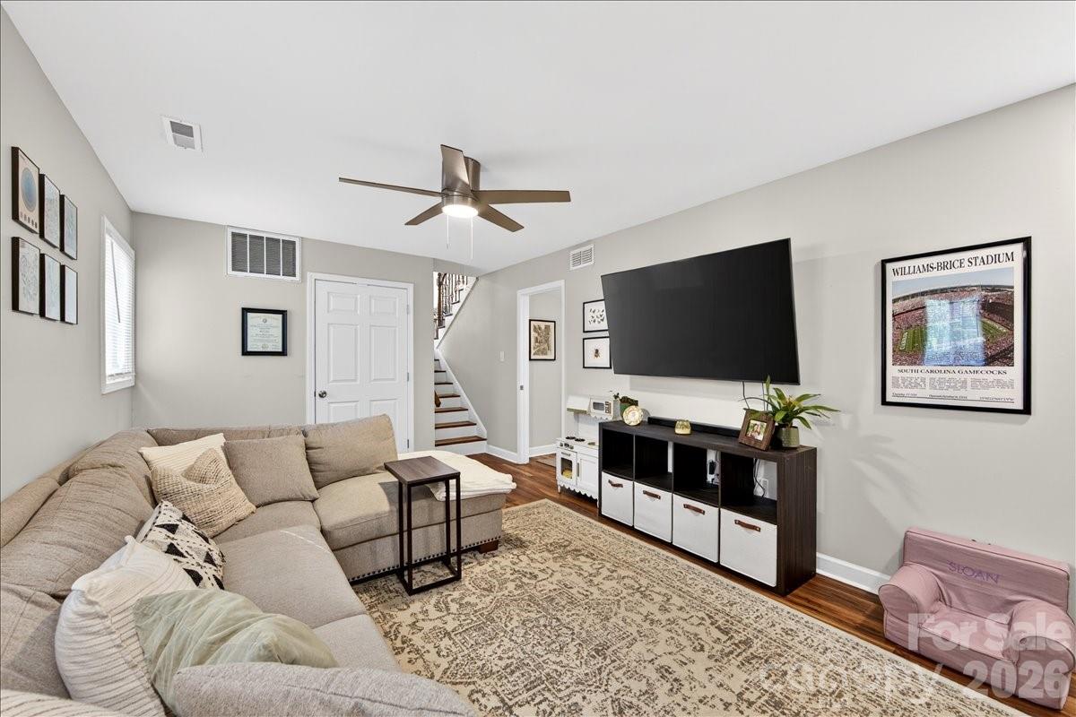 5907 Bluebonnet Road — Charlotte
