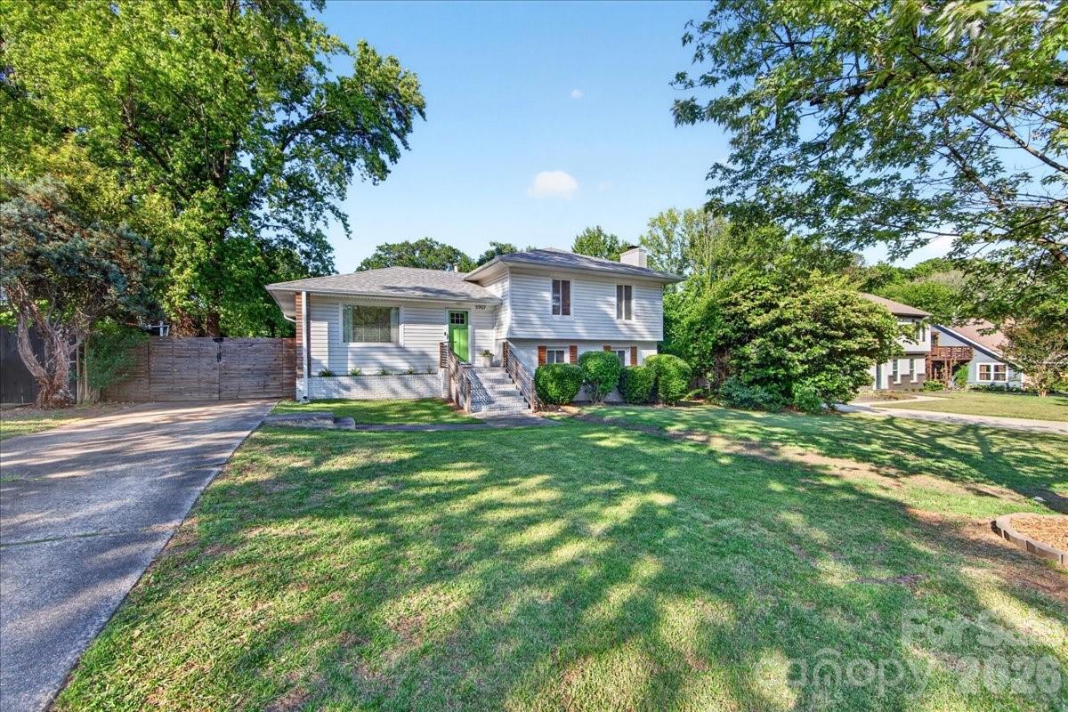 5907 Bluebonnet Road — Charlotte