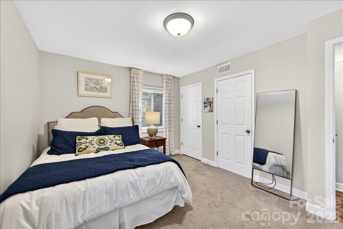 5907 Bluebonnet Road — Charlotte