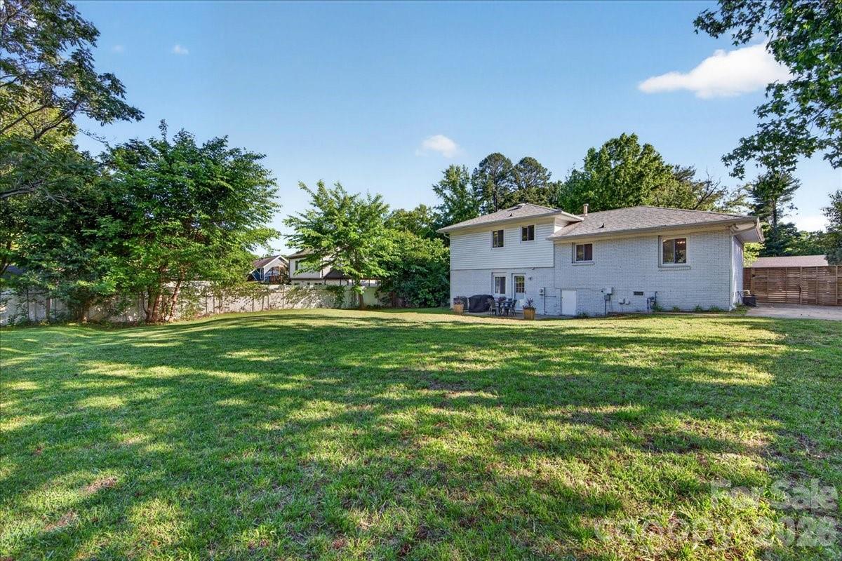 5907 Bluebonnet Road — Charlotte
