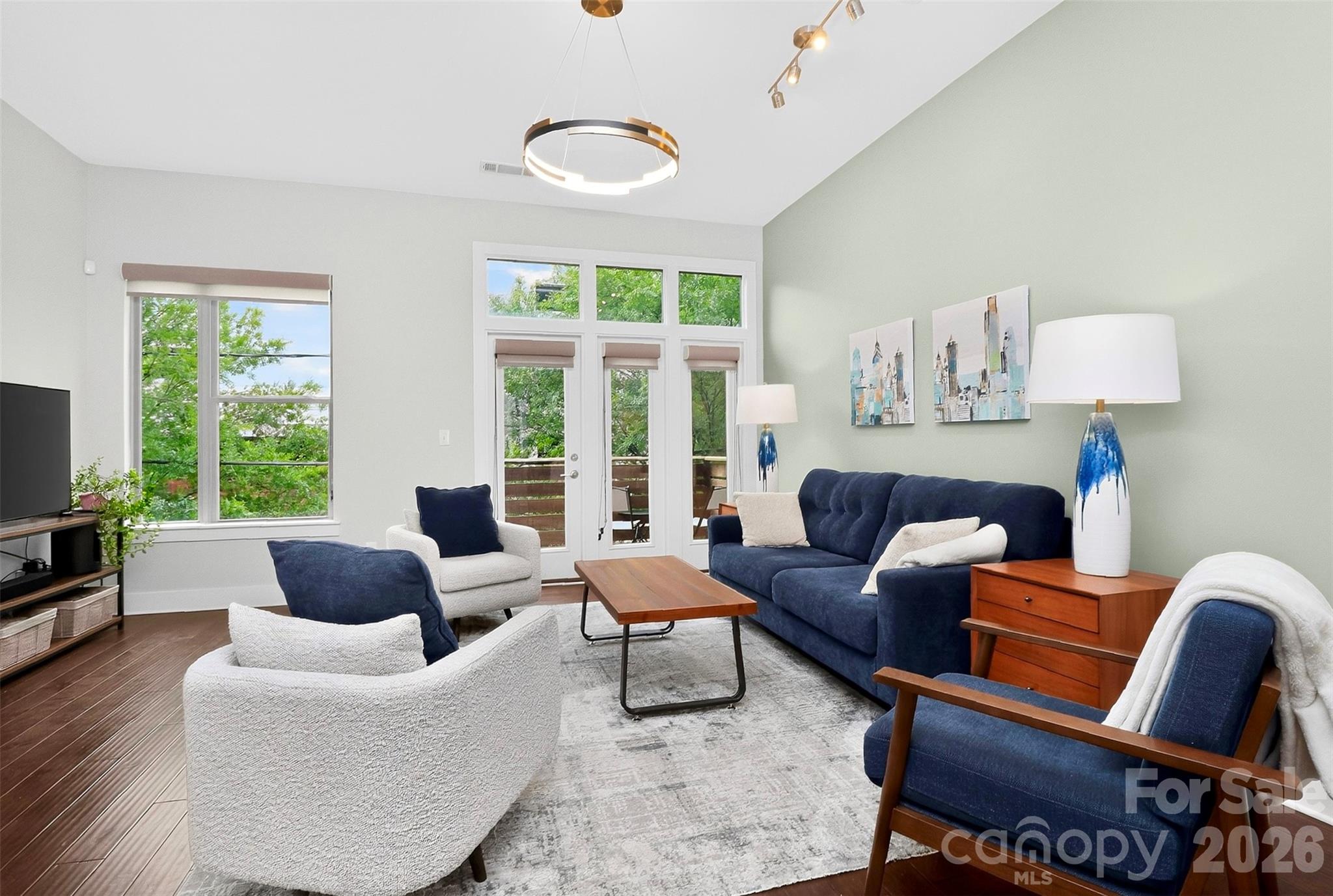 231 Doggett Street — Charlotte