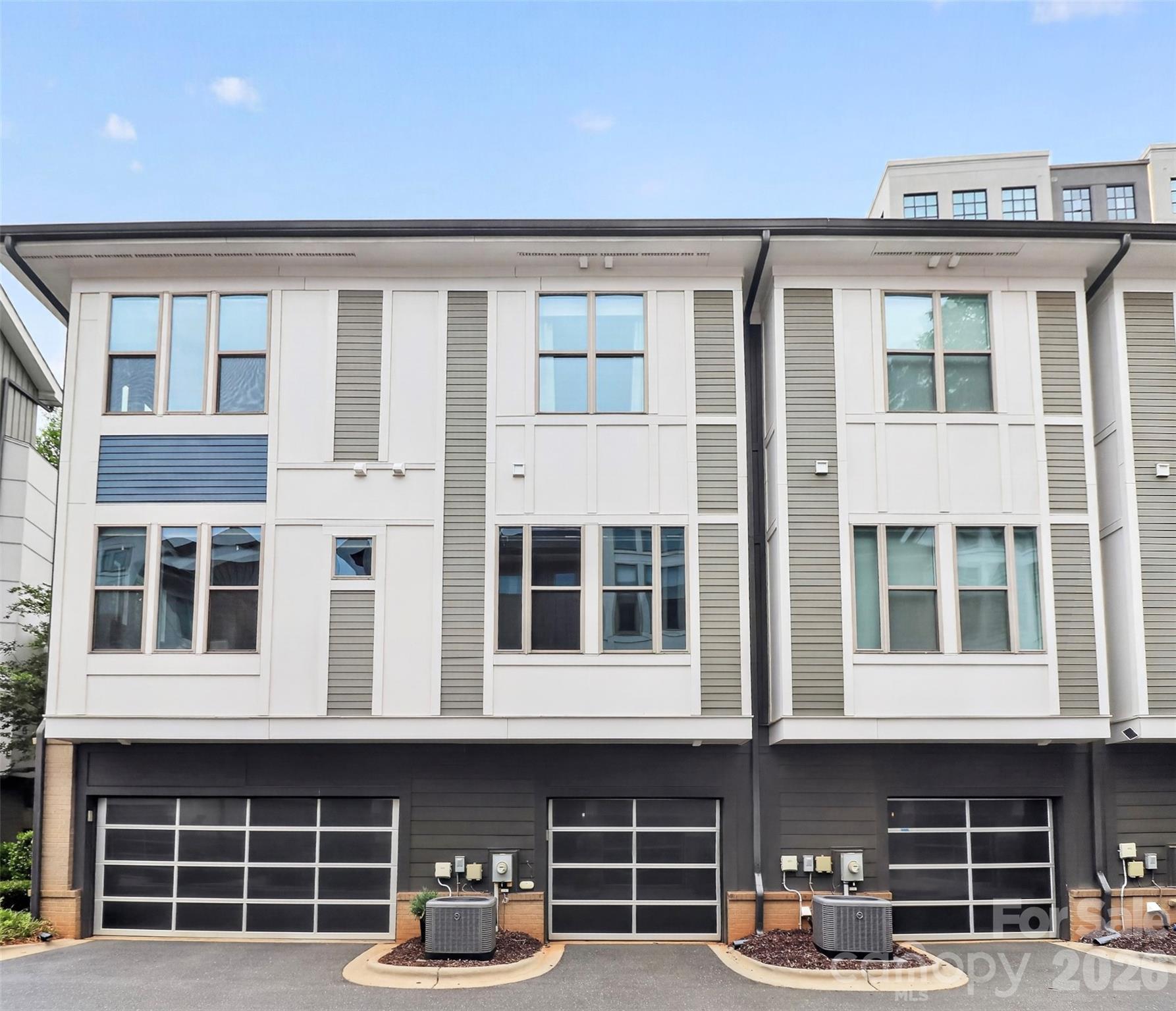 231 Doggett Street — Charlotte