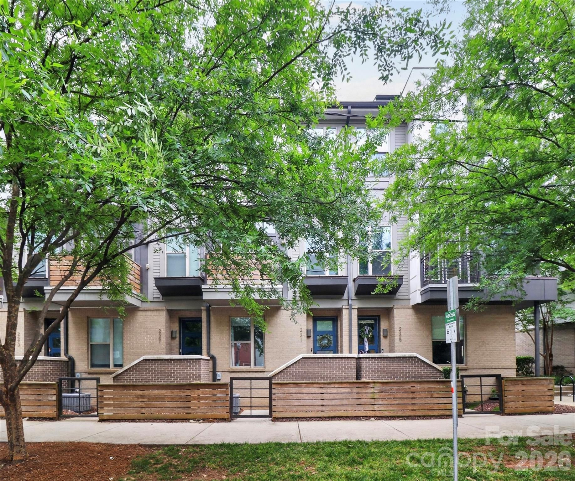 231 Doggett Street — Charlotte