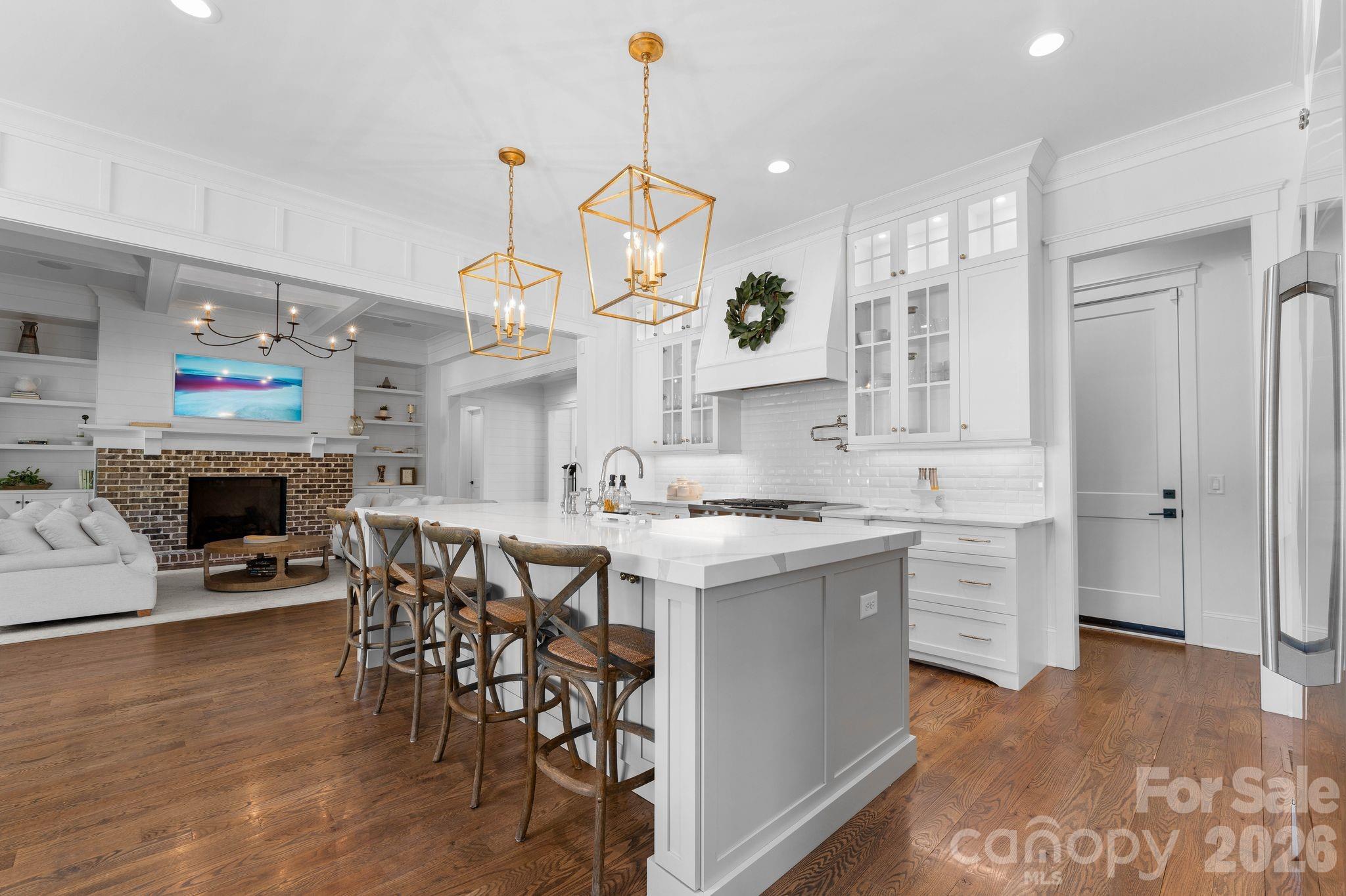 17106 Arkansas Lane — Davidson