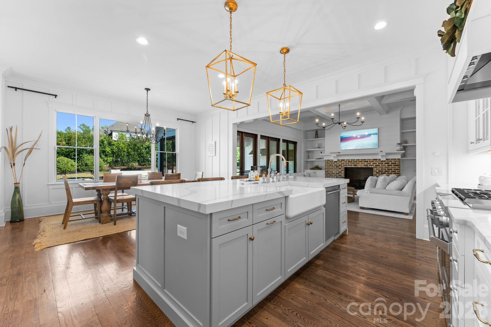 17106 Arkansas Lane — Davidson