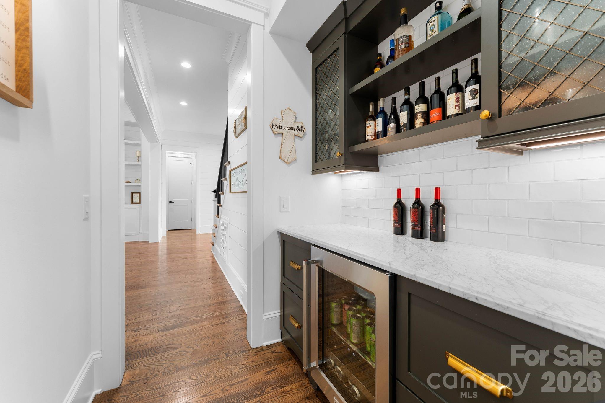 17106 Arkansas Lane — Davidson