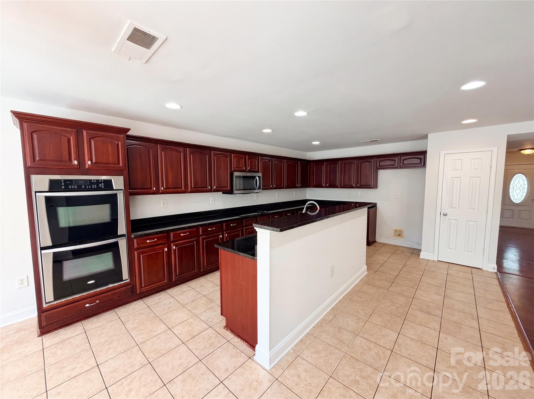 10016 Markus Drive — Charlotte