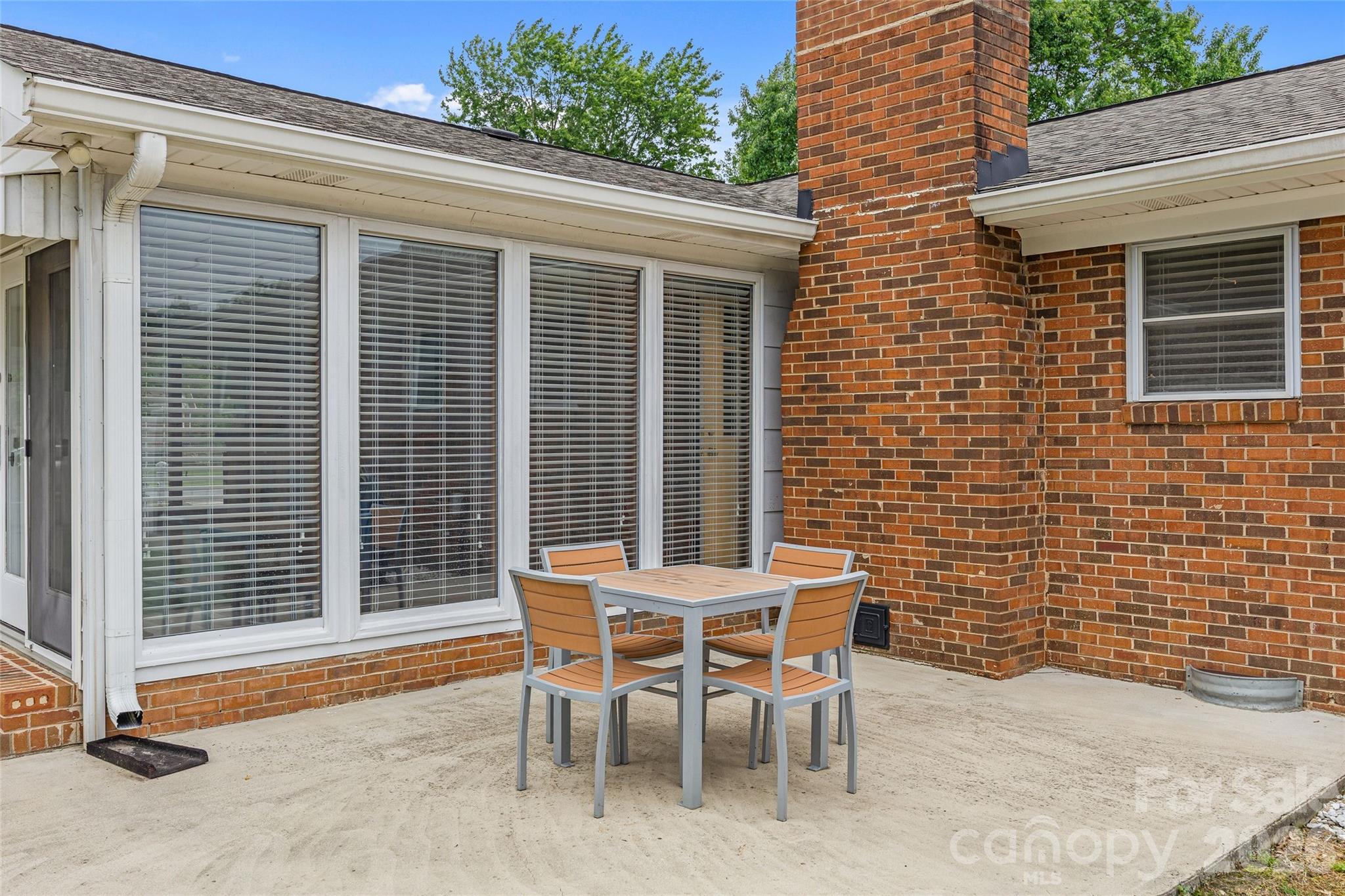 2430 Old Cedarwood Drive NW — Concord