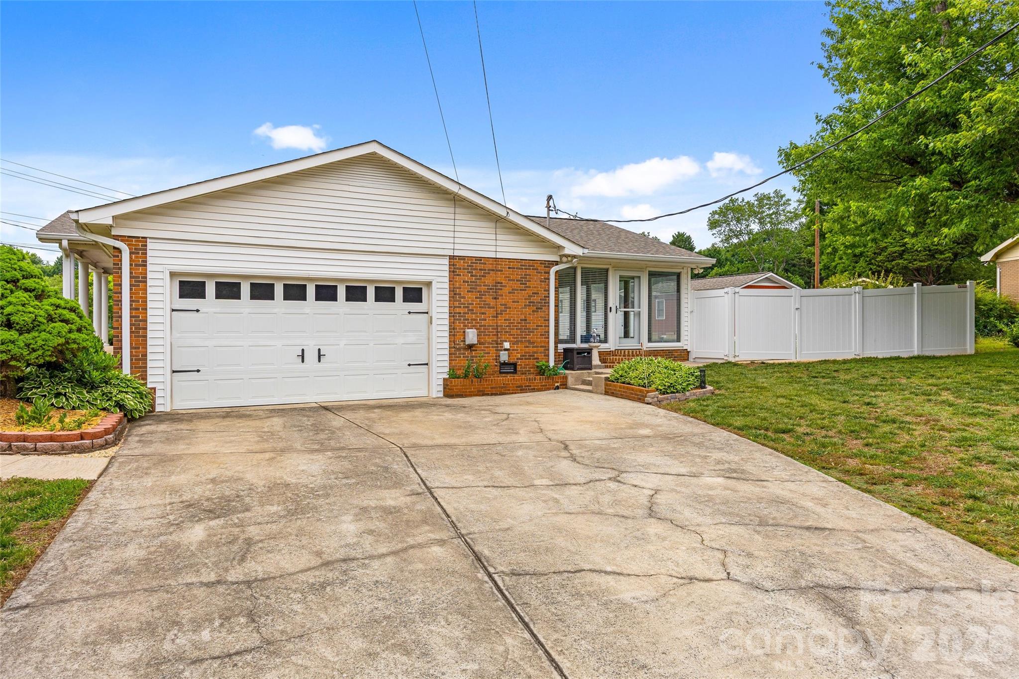 2430 Old Cedarwood Drive NW — Concord