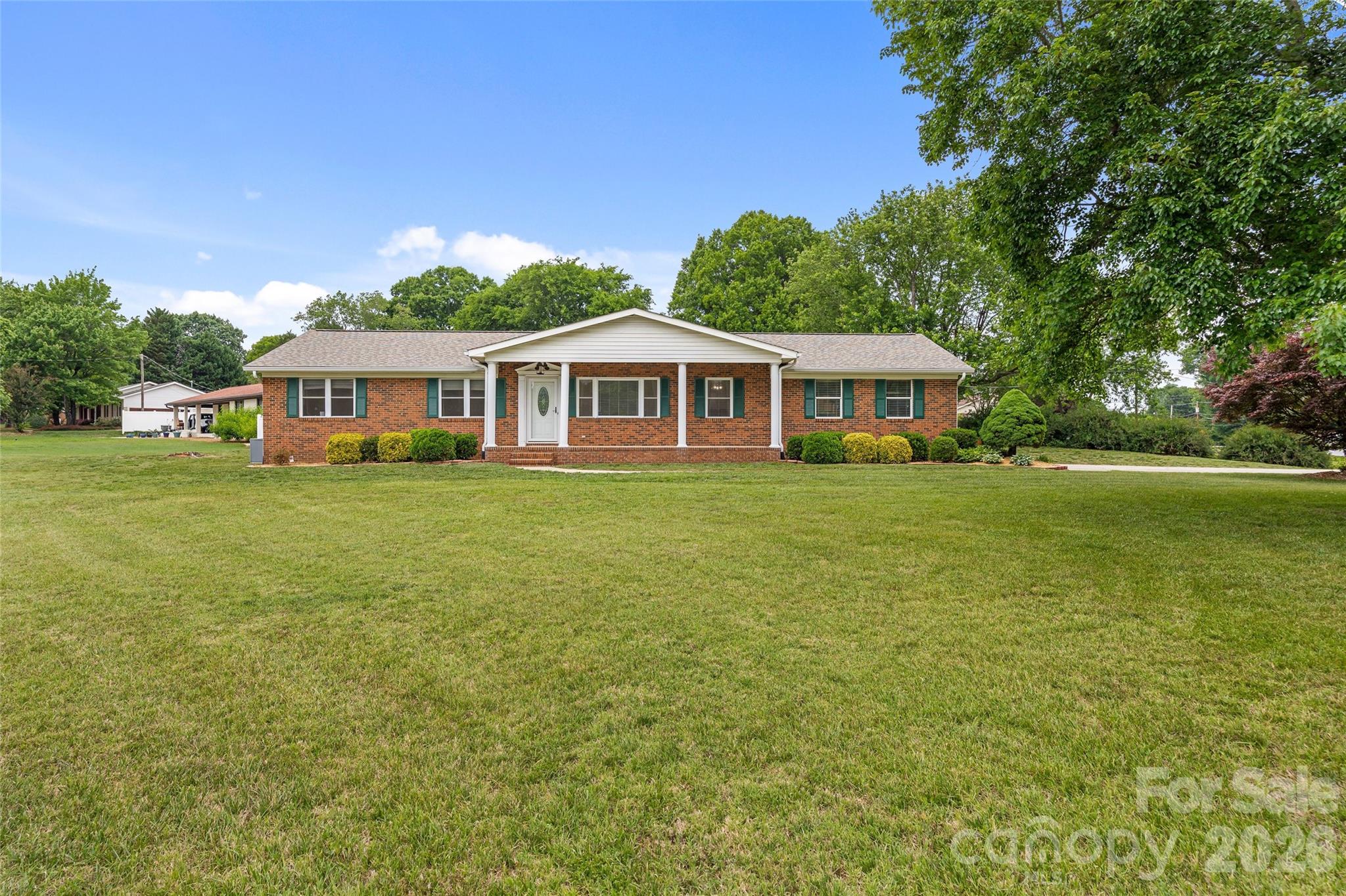 2430 Old Cedarwood Drive NW — Concord