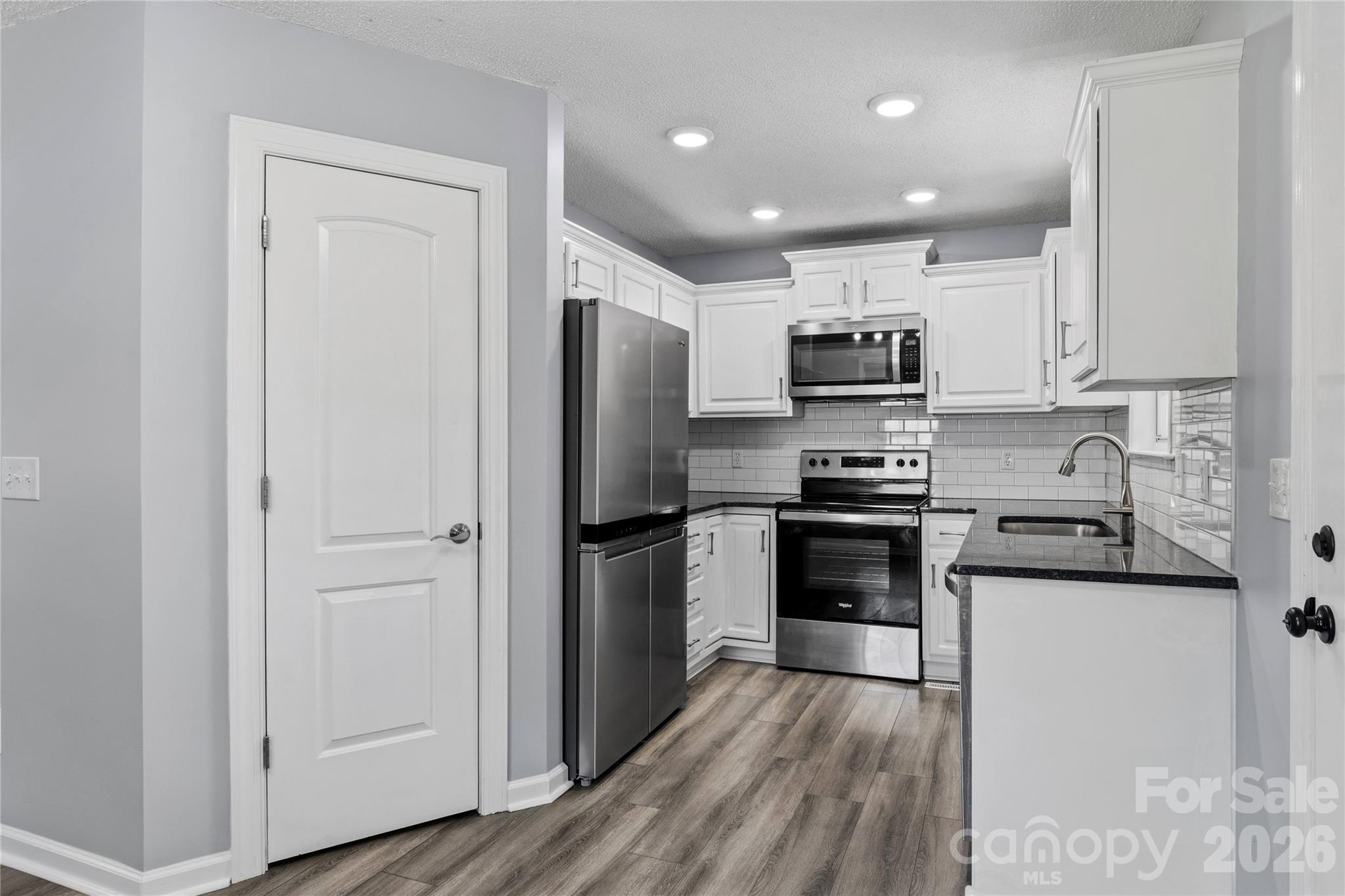 399 Windward Circle — Mocksville