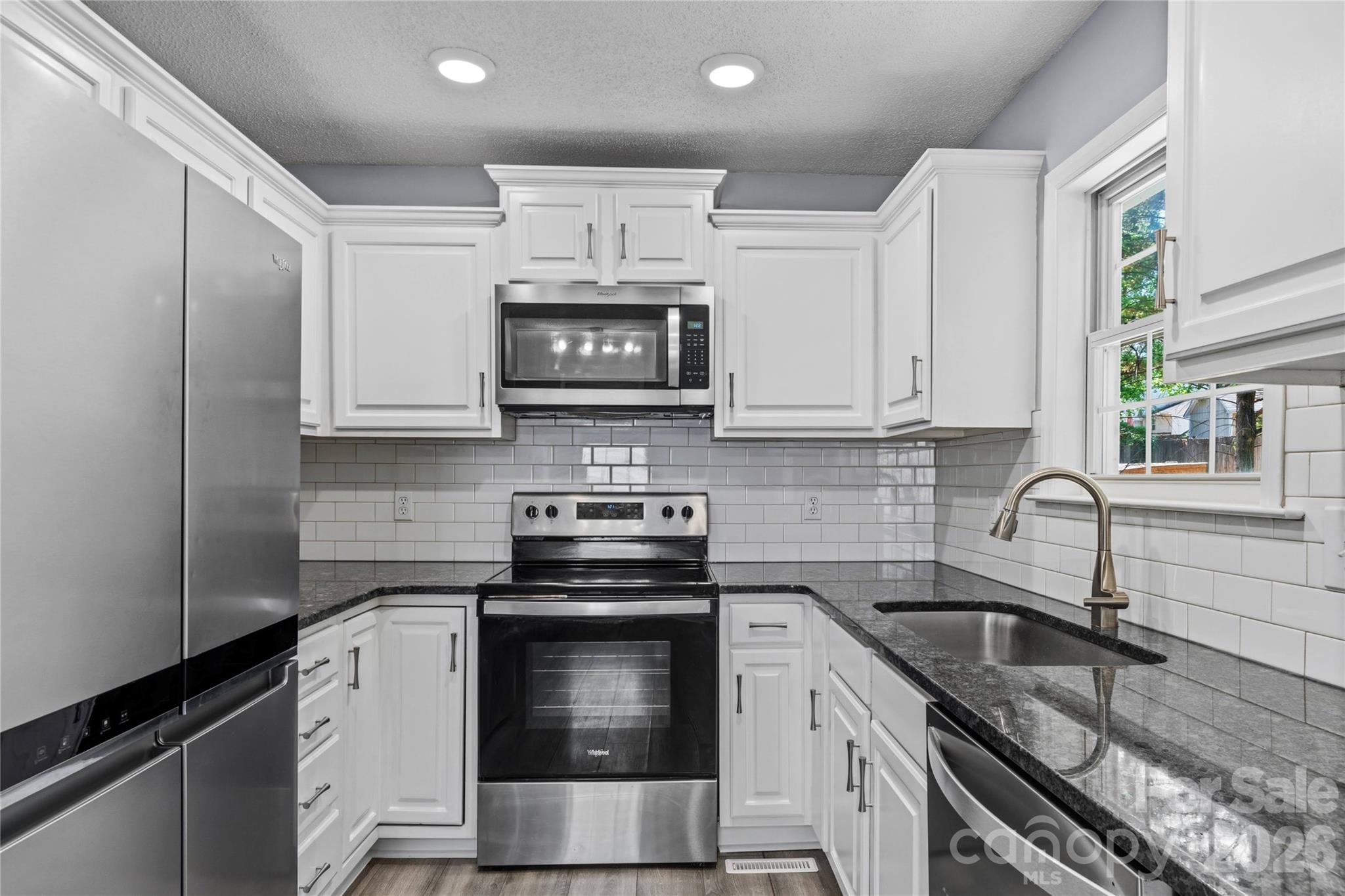 399 Windward Circle — Mocksville