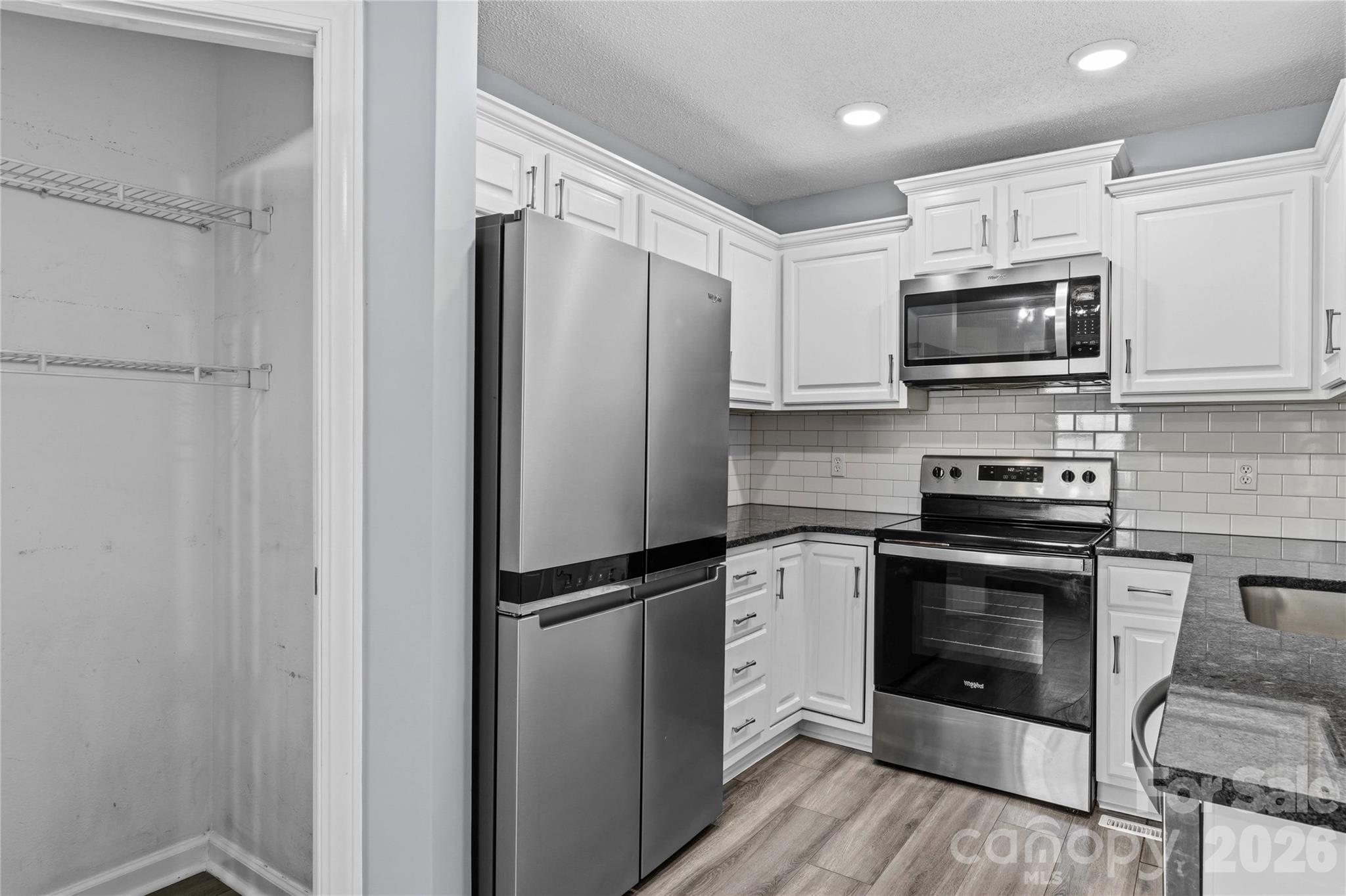 399 Windward Circle — Mocksville