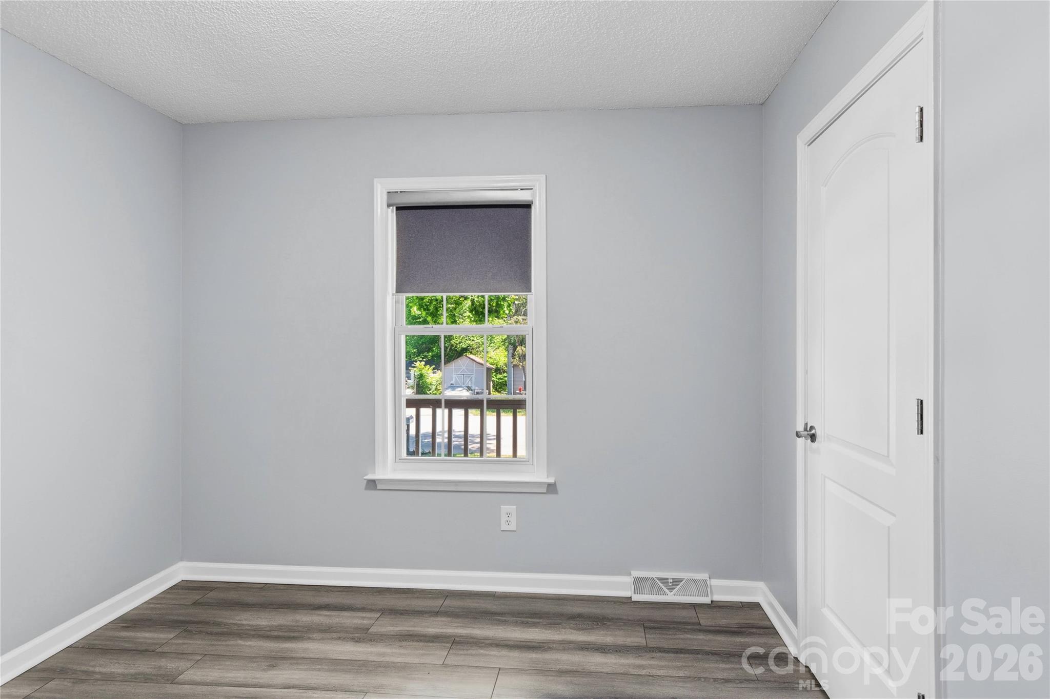 399 Windward Circle — Mocksville