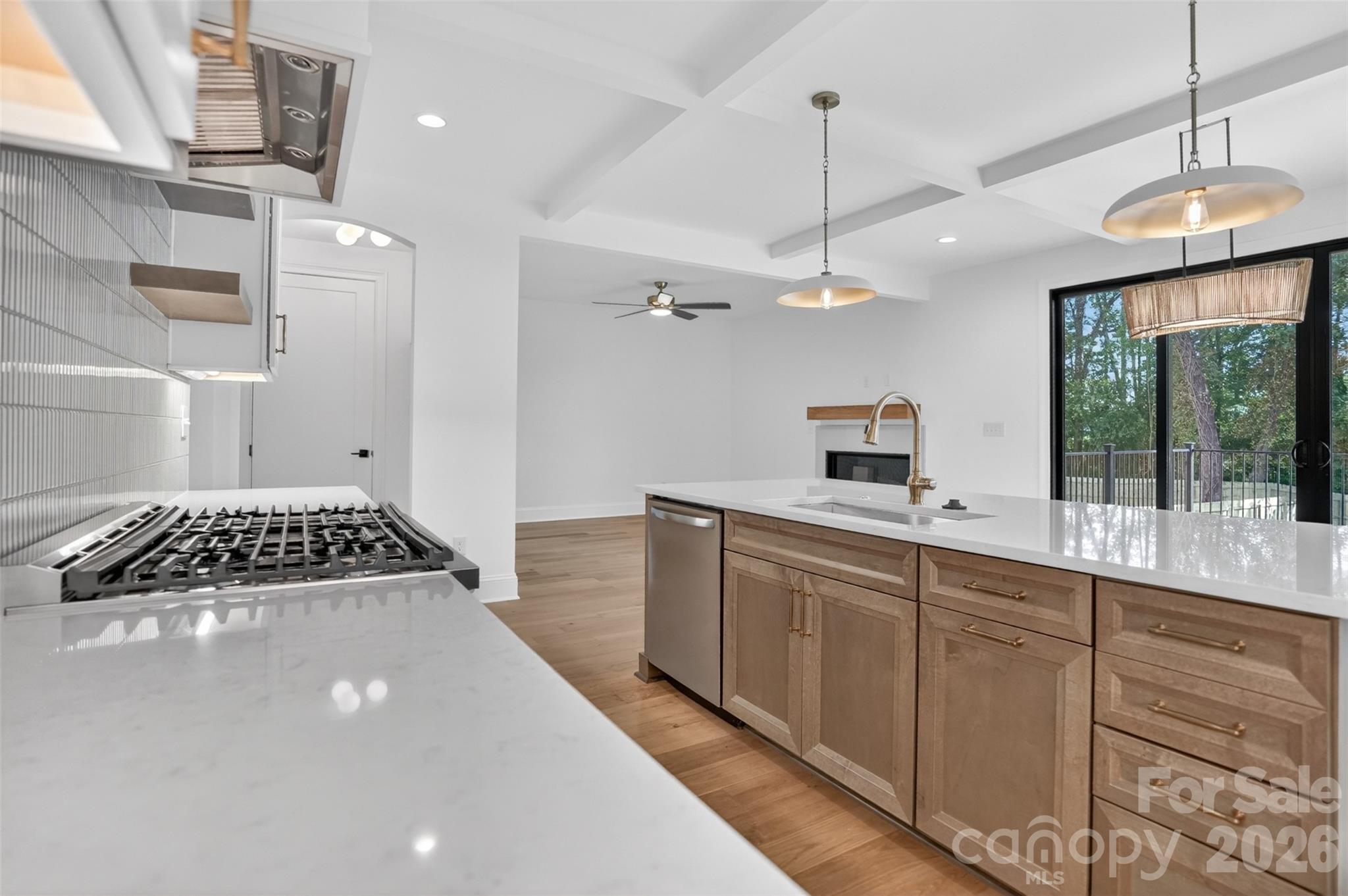 421 W Cama Street — Charlotte