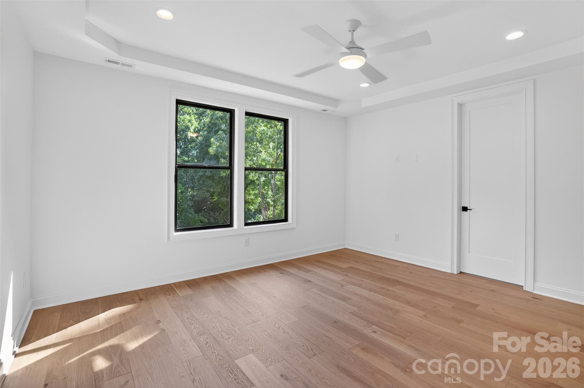 421 W Cama Street — Charlotte