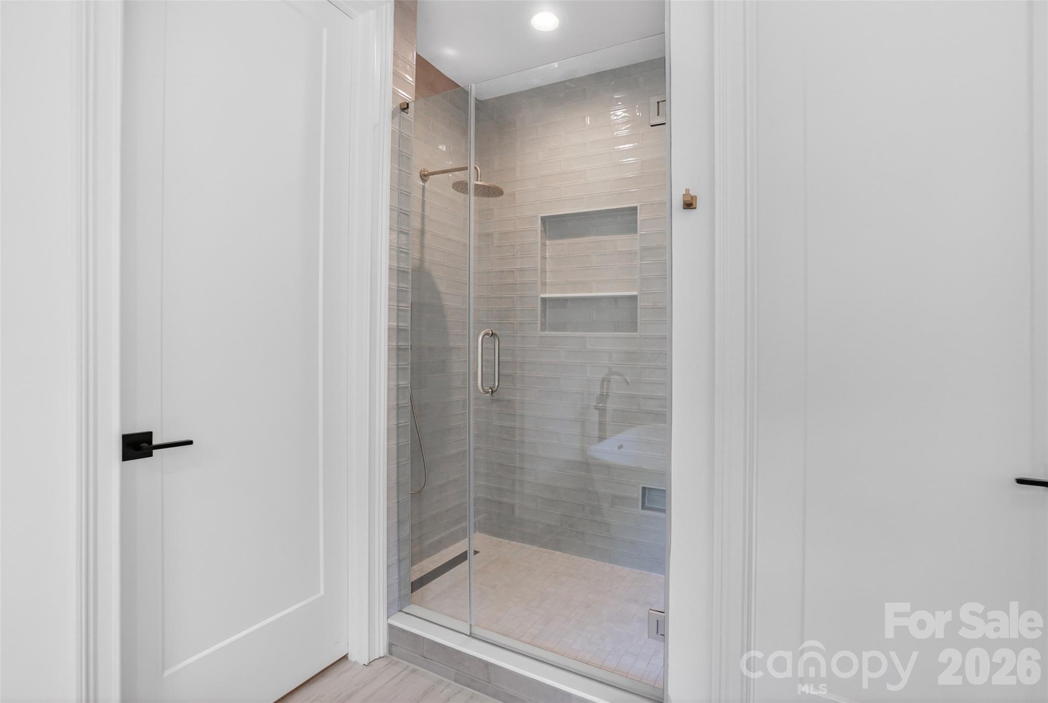421 W Cama Street — Charlotte